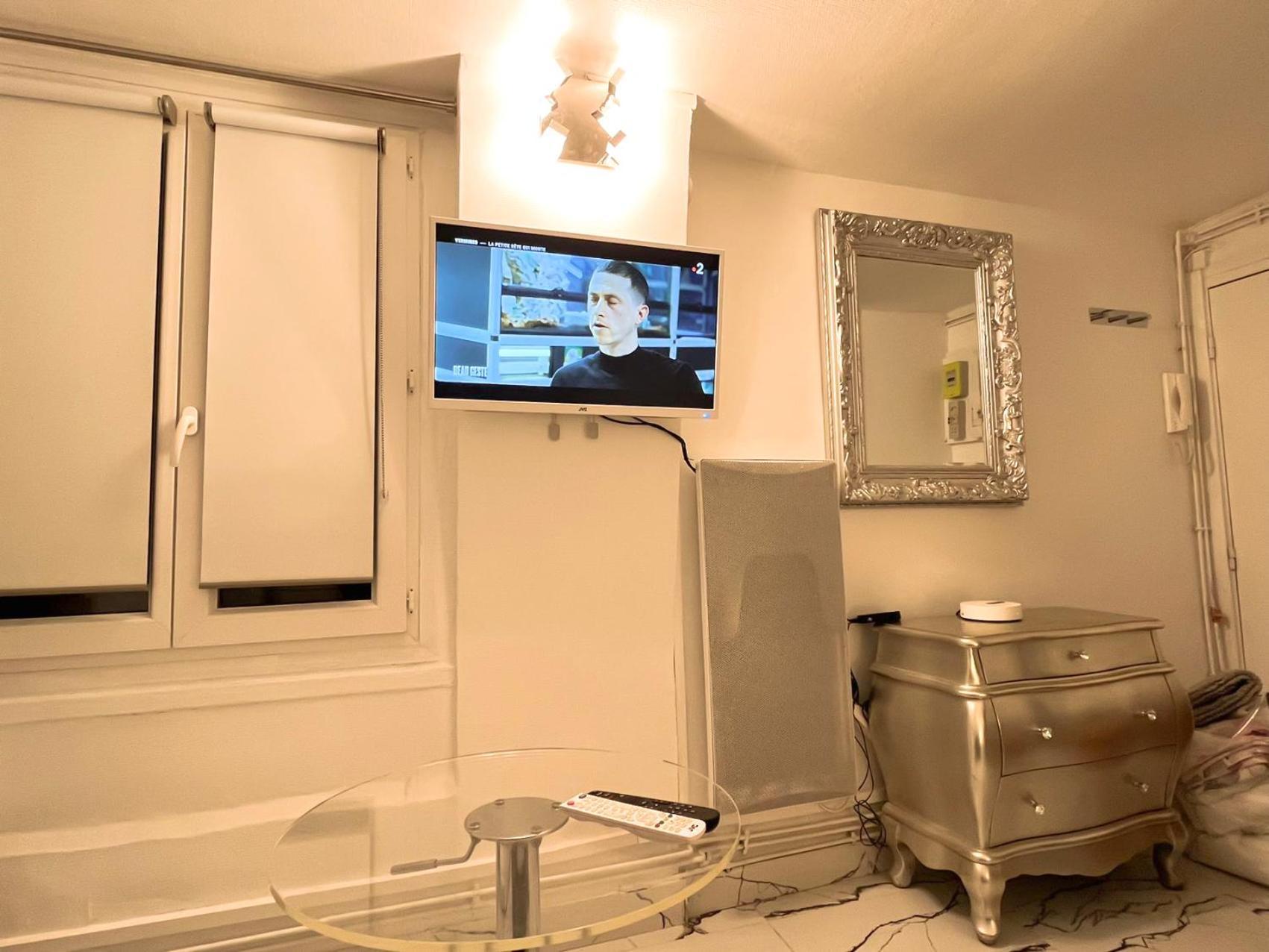 Studio Moderne Haussemann Appartement *