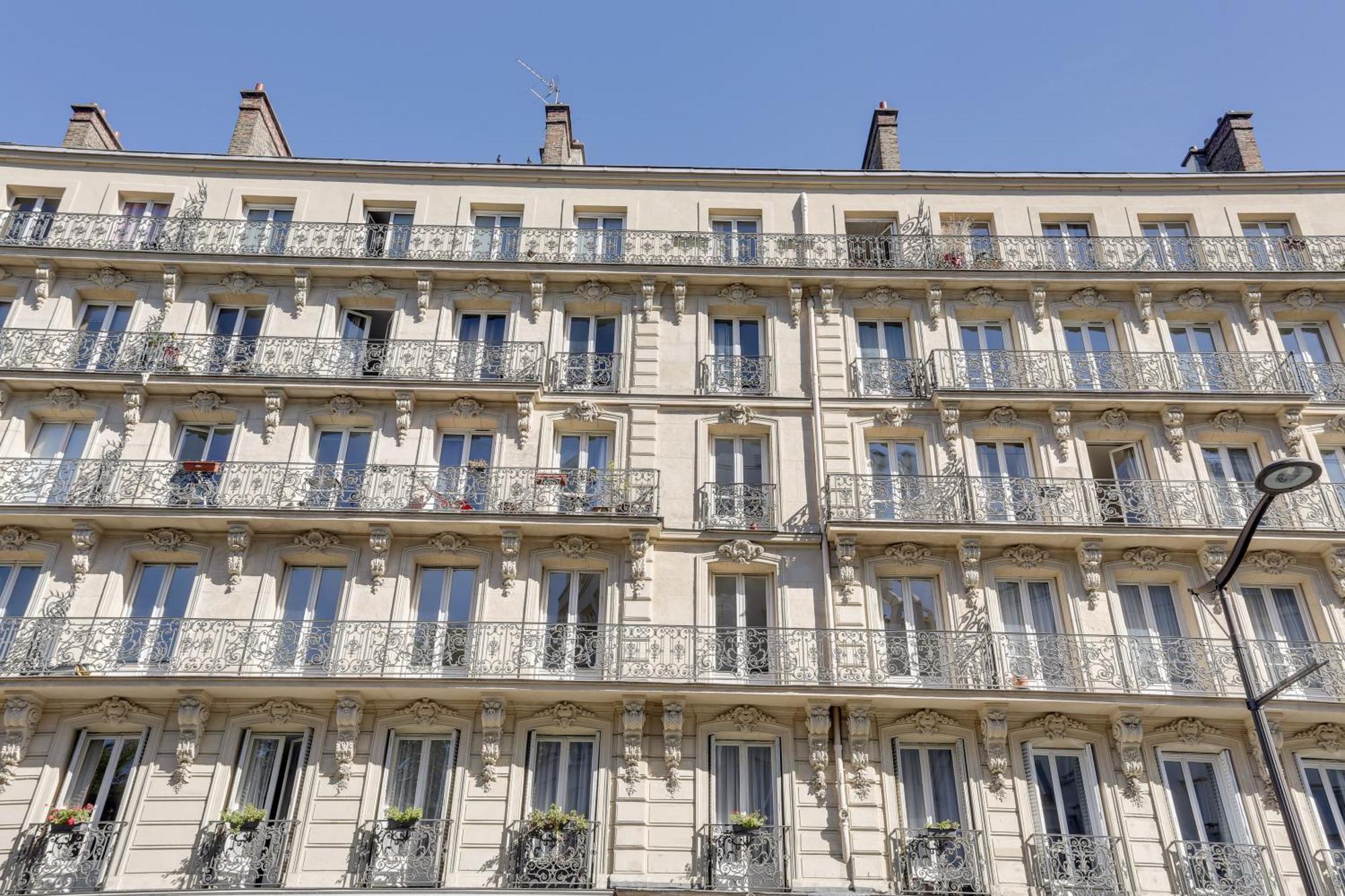 Sejours Parisiens / Le Royal / 4* Appartement Paris