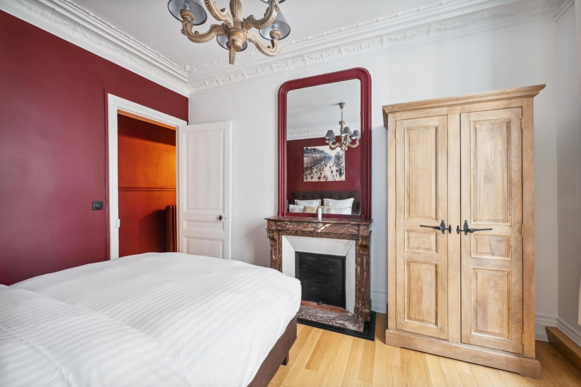 Sejours Parisiens / Le Royal / 4* Appartement