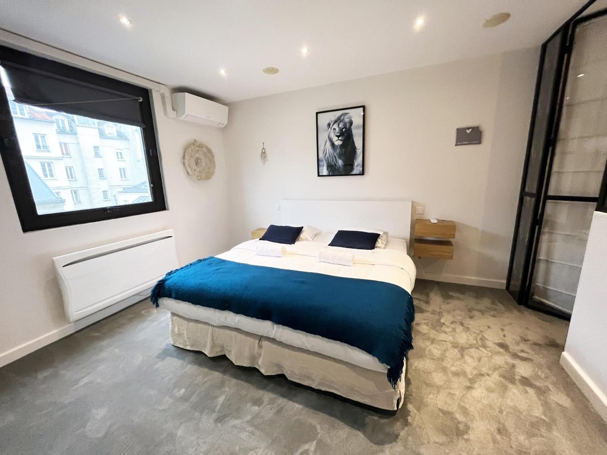 166 - Urban Luxury In Center Of Appartement Paris