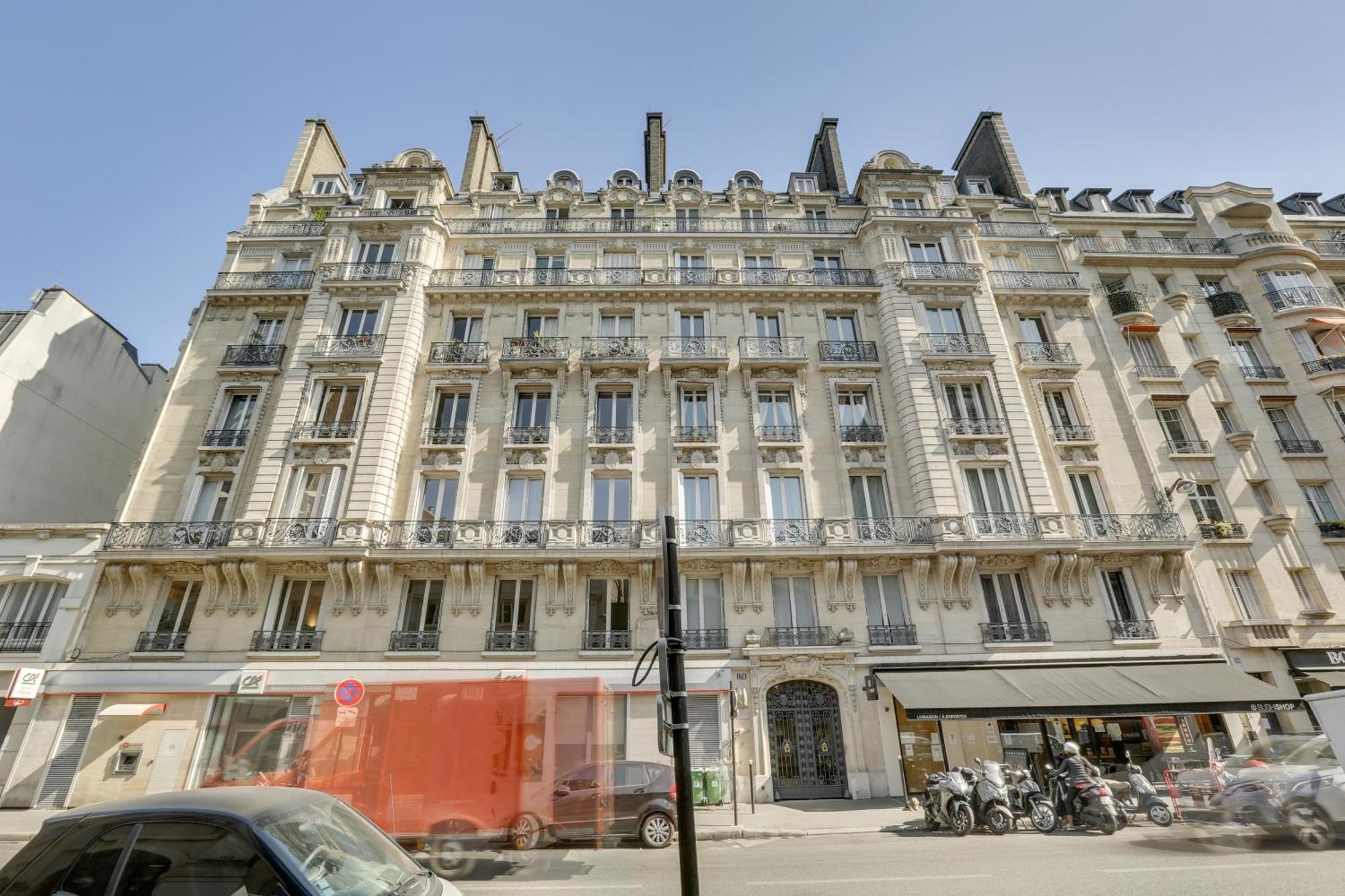 Sejours Parisiens / Belle Courcelles / 4* Apartment Paris