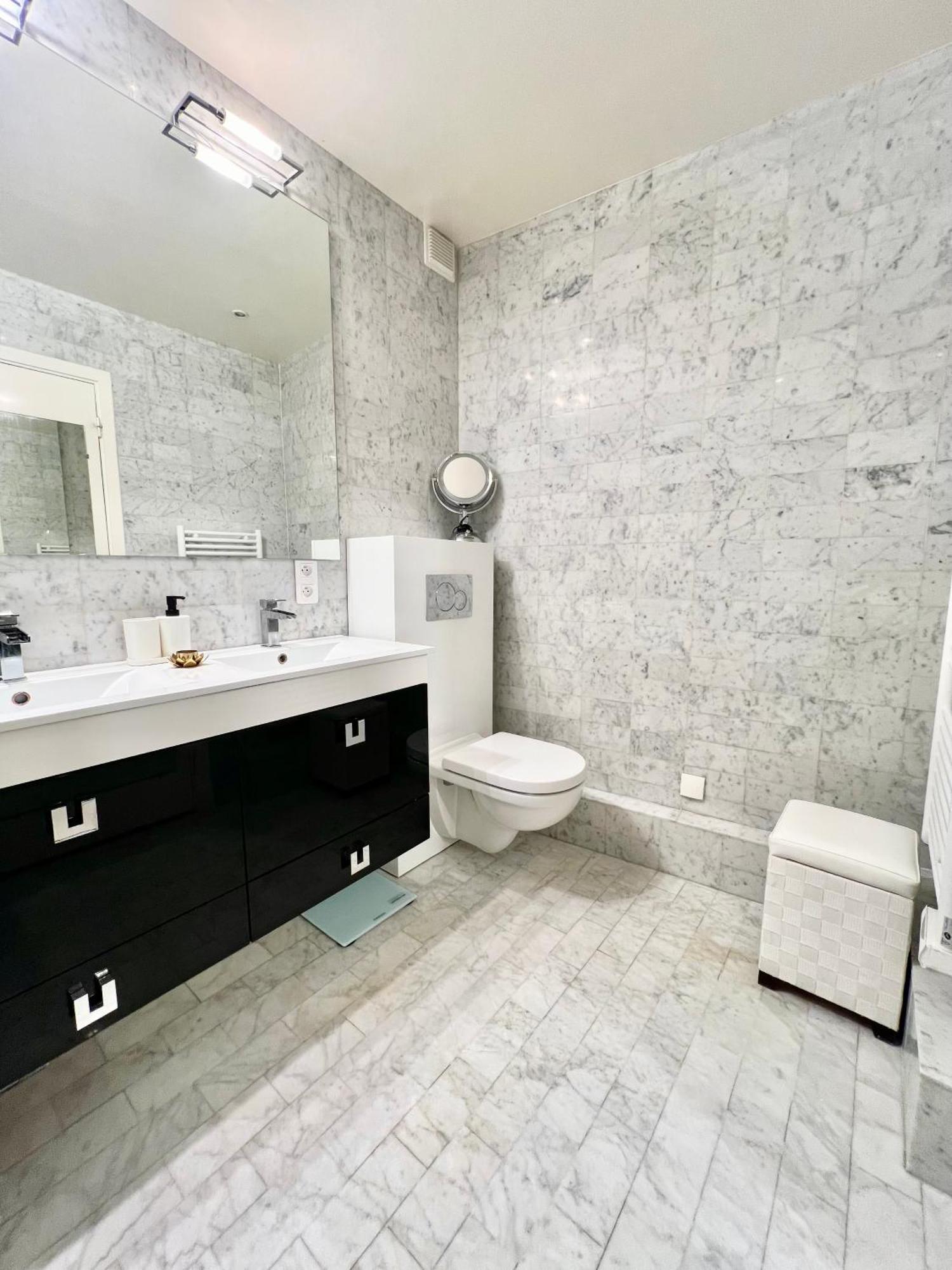 Luxury Apartment