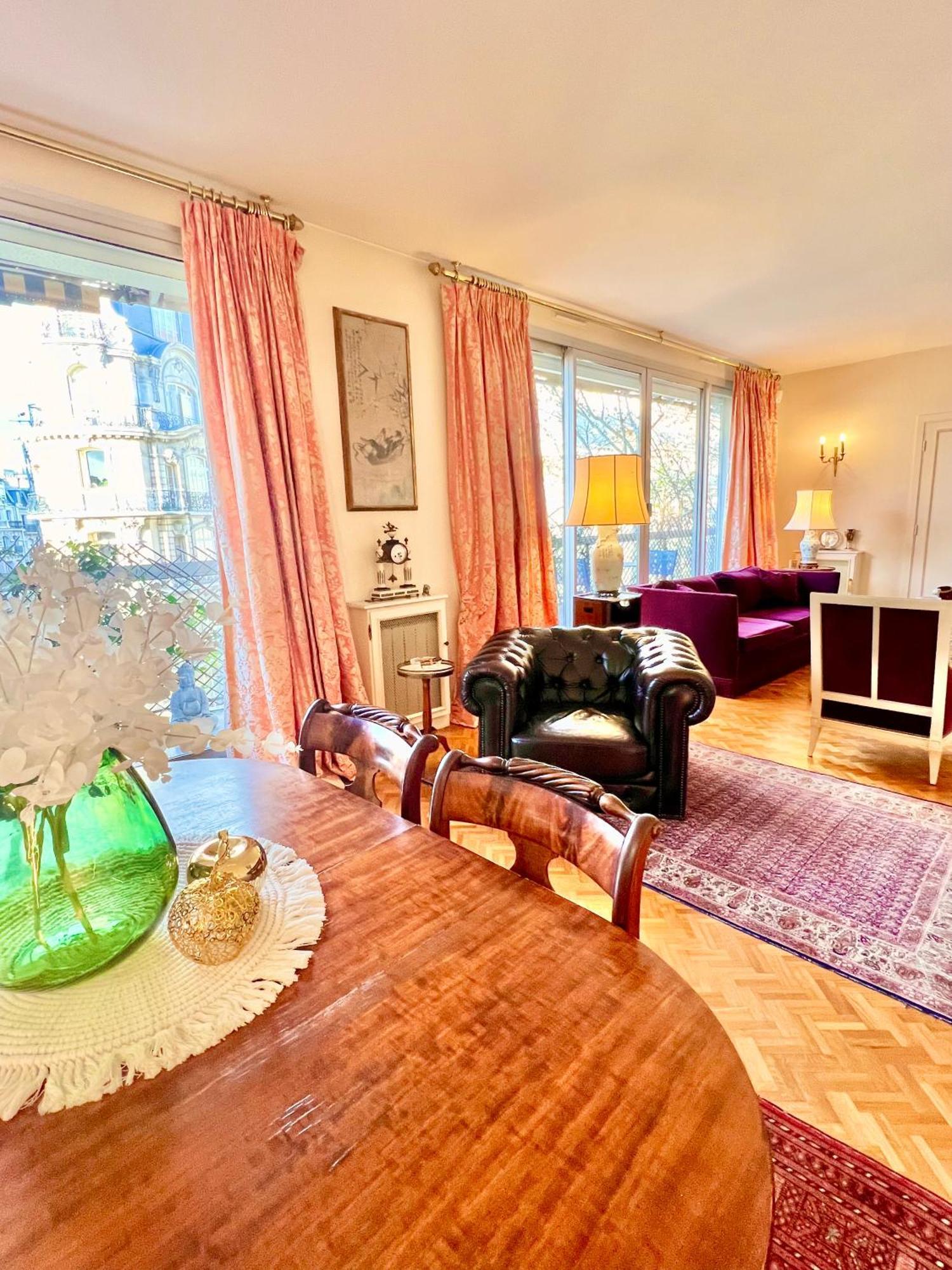 Apartment Luxury Paris