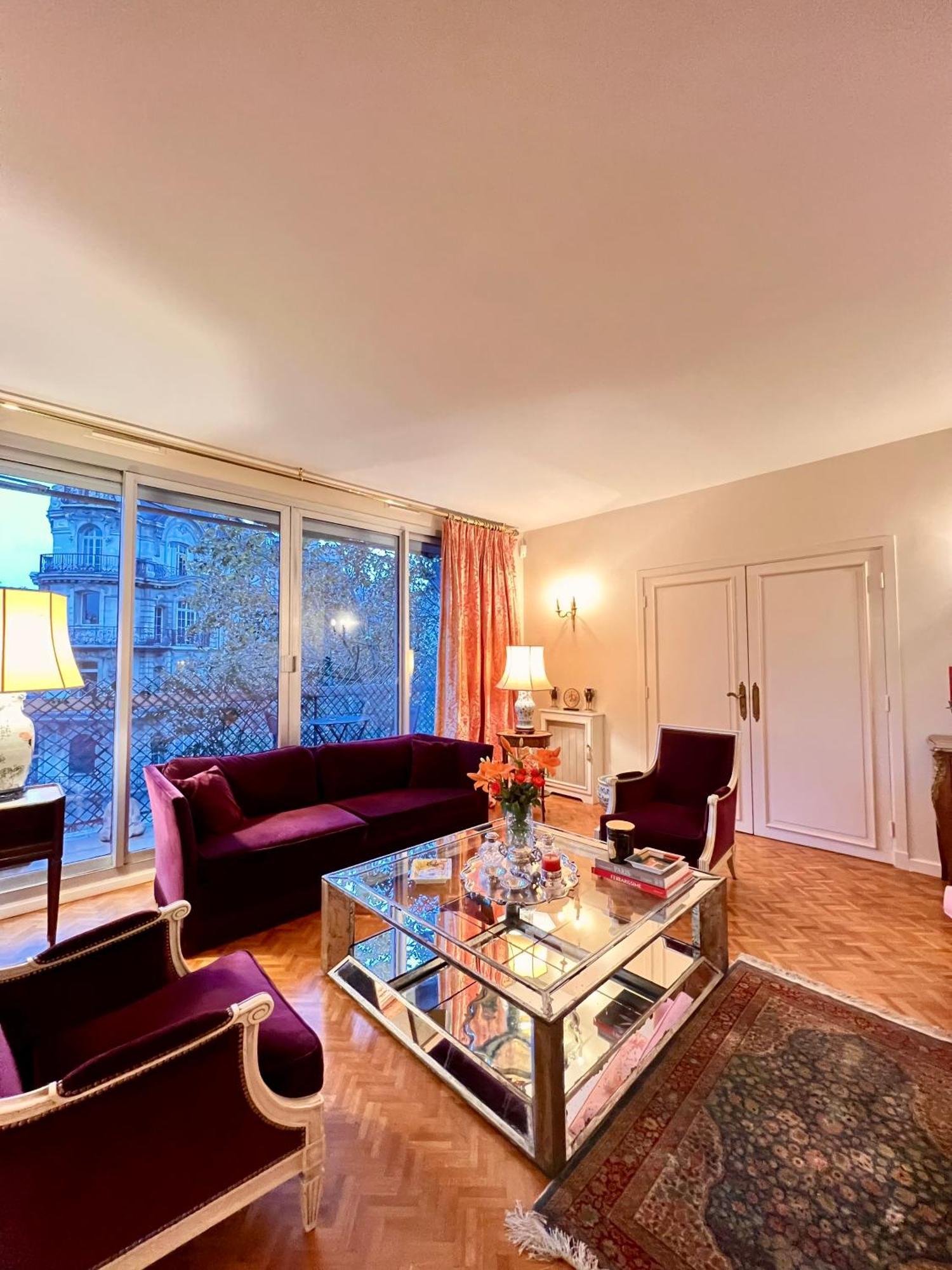 Luxury Paris