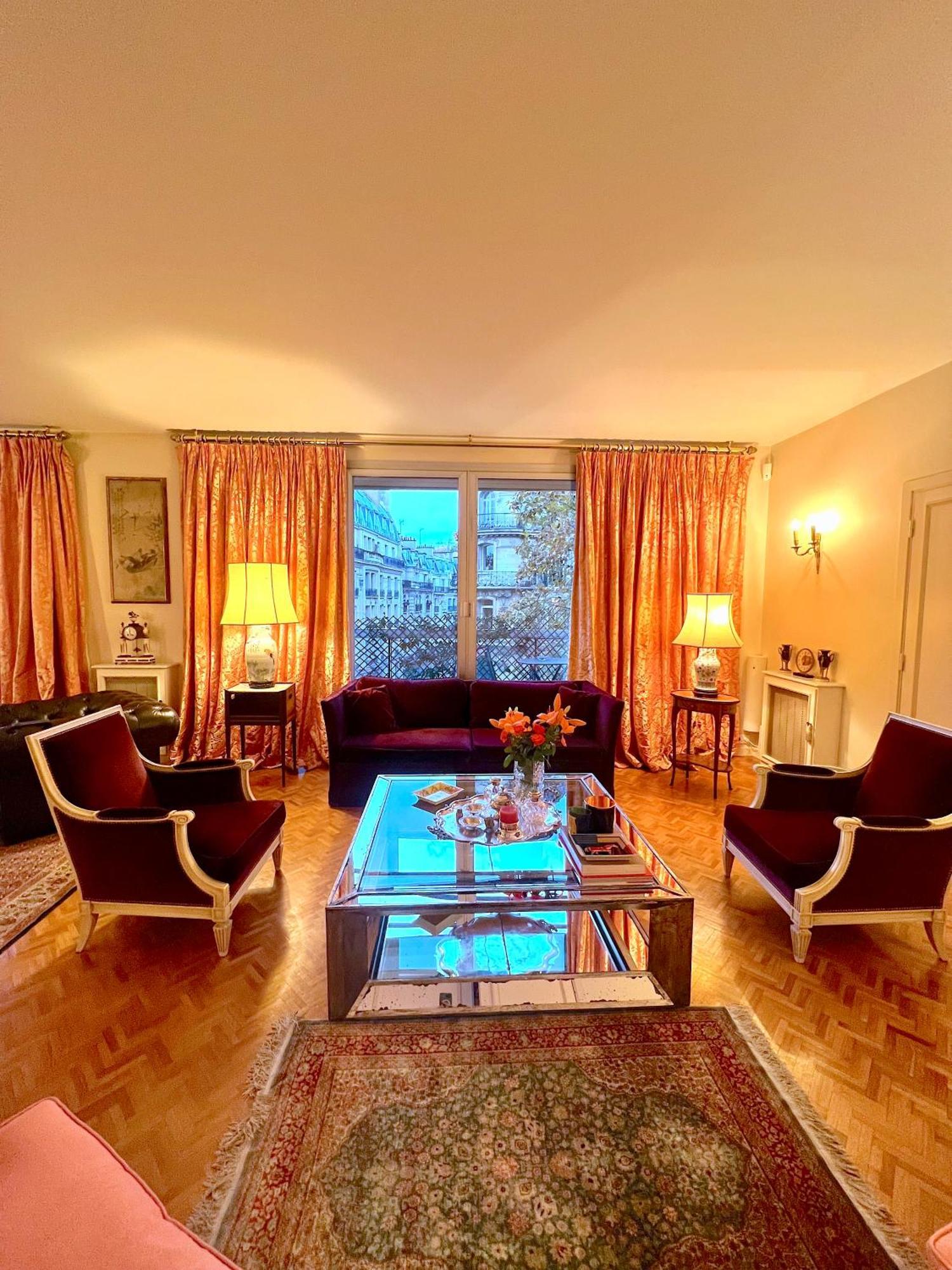 Luxury Apartment