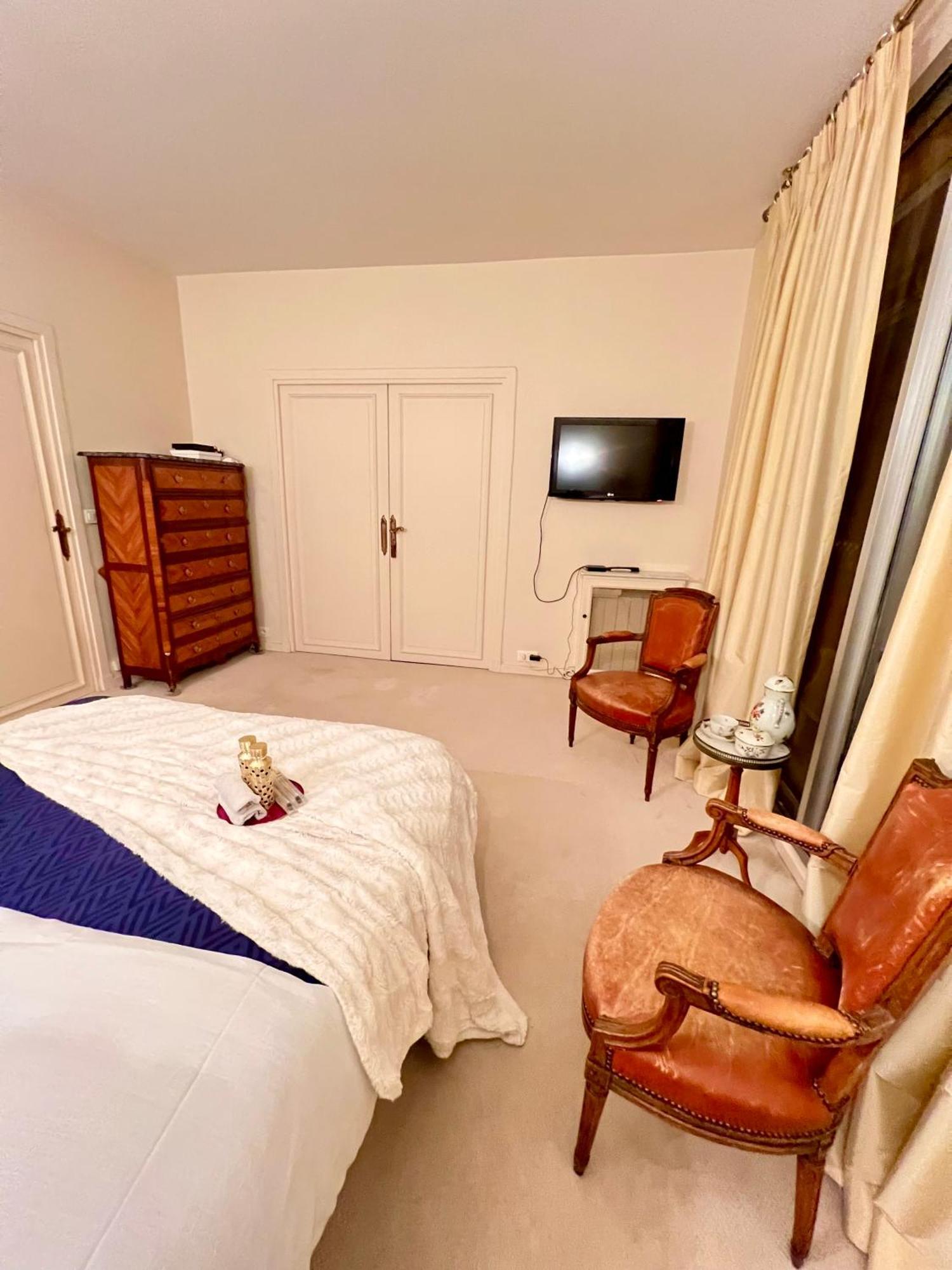 Luxury Apartment Paris