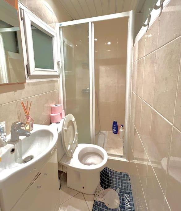 Enchanting Retreat In The Heart Of The Latin Quarter - Entire For Yourself Paris