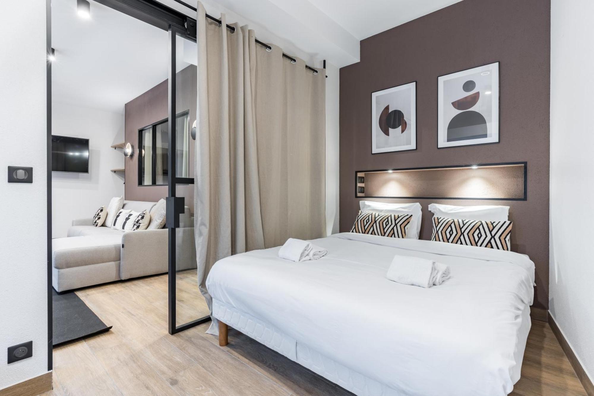 Apartment Hsh Parmentier-couronnes I Design 6p-2br Paris