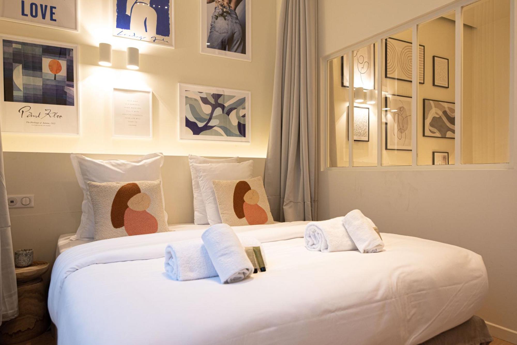 Amazing Flat In Champs Elysees. Apartment *
