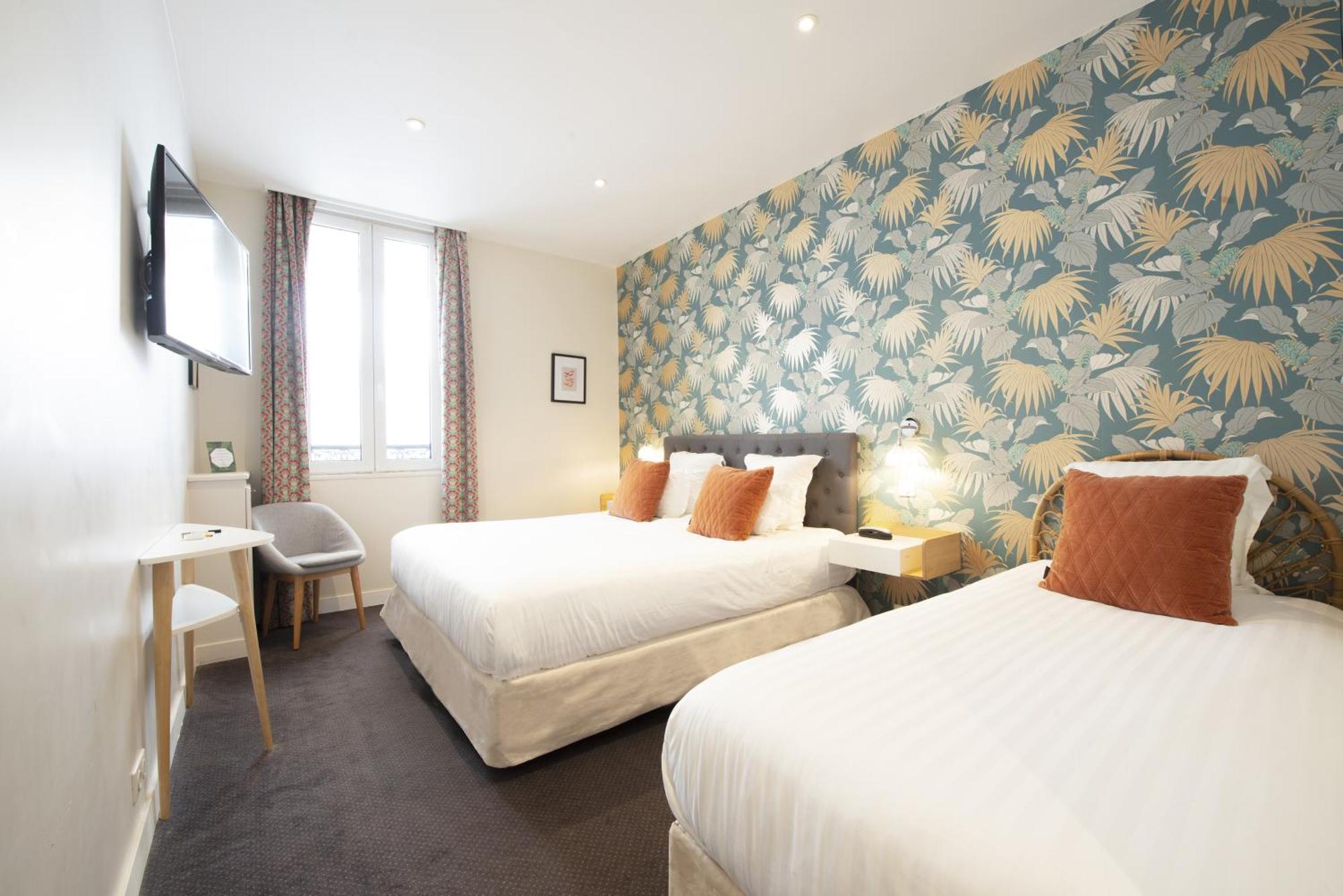 Des Batignolles Hotel