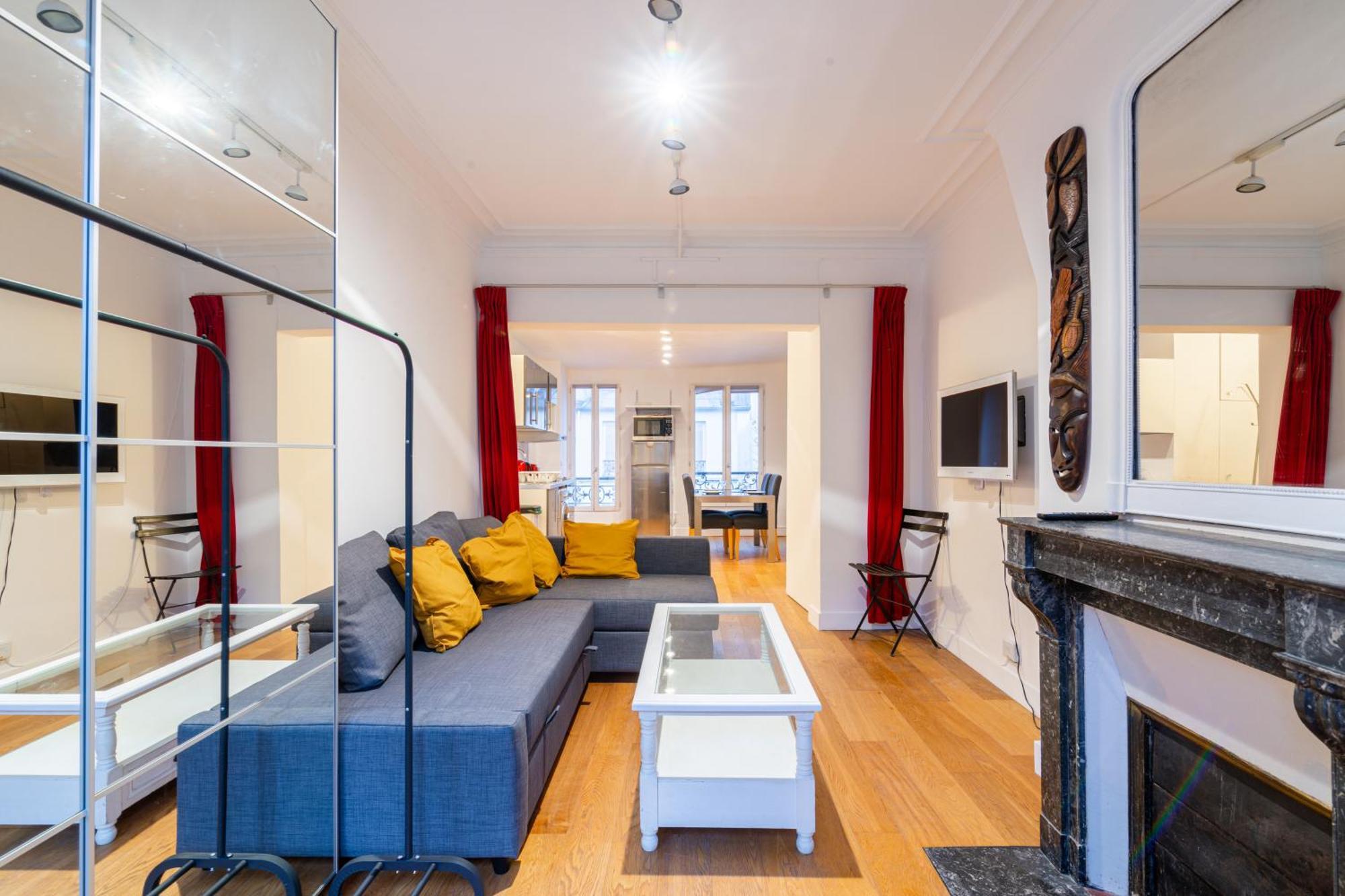 Luxurious 1 Bedroom Tour Eiffel Saint Dominique Free Netflix Apartment