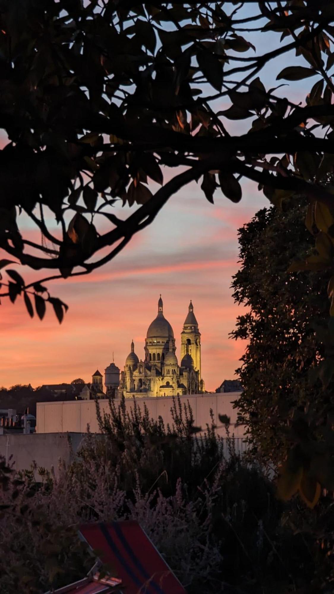 Vue Sur Le Sacre-coeur, Inspirations Japonaises Apartment Paris