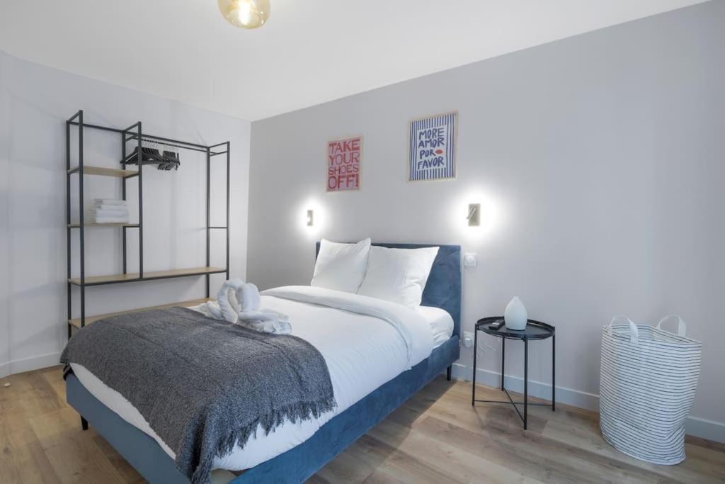 11.appart 4pers#1 Bedroom#pigalle#opera#paris 9 *