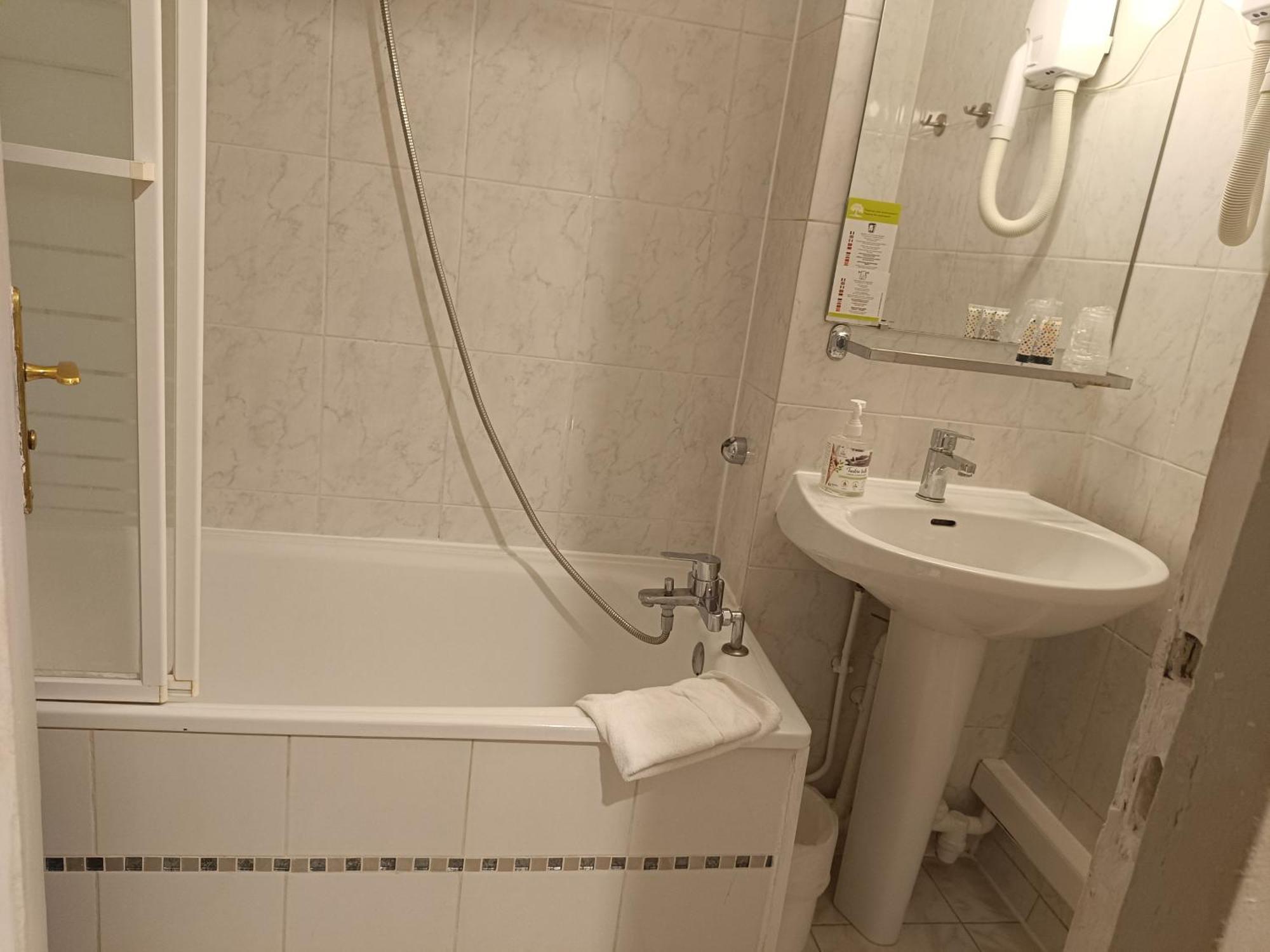 Hotel Apollo Opera Paris