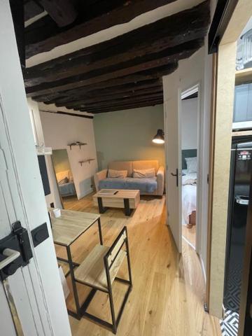 Apartment 2 Pieces Marais Paris