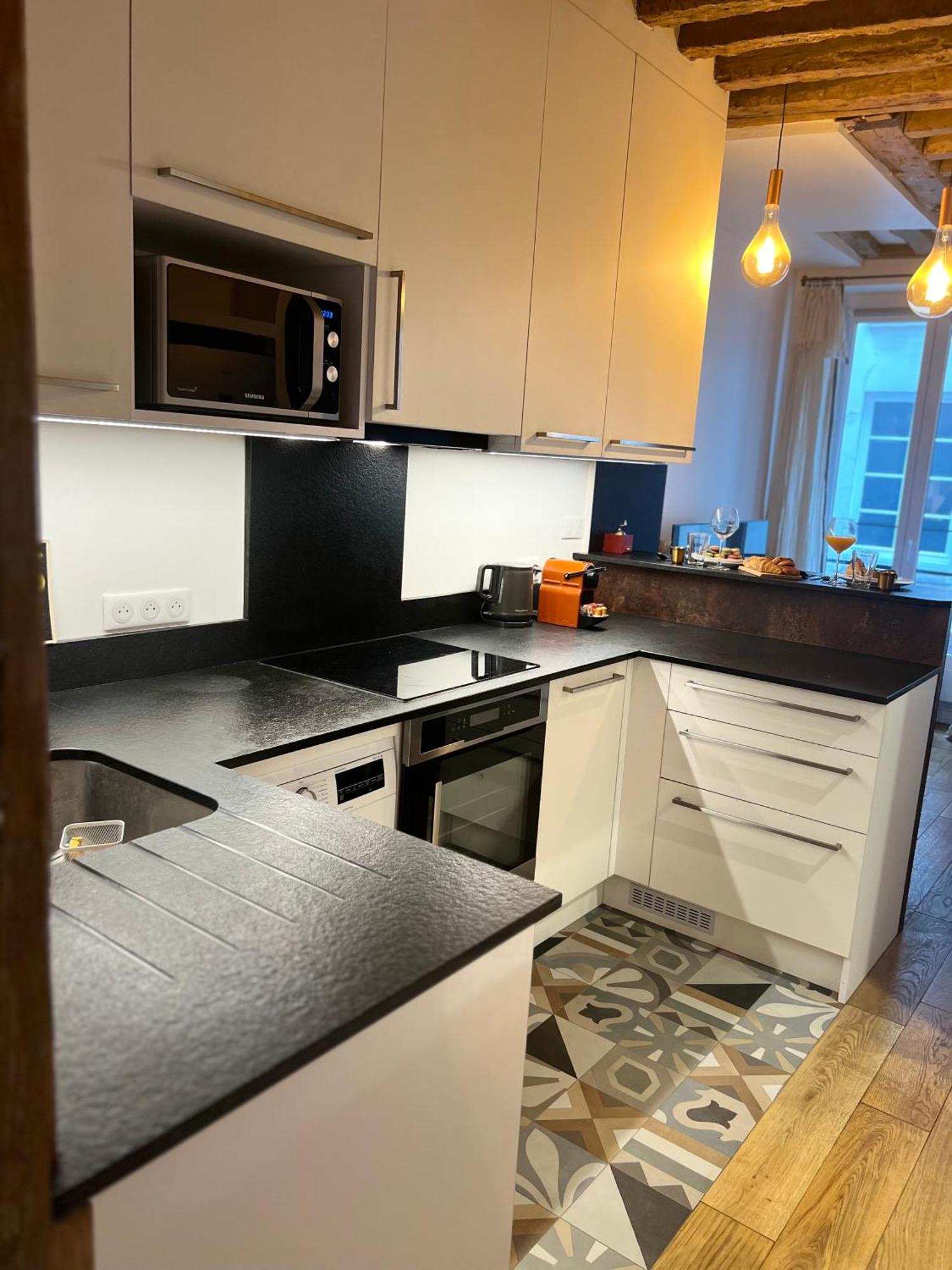A Saint-paul En Plein Coeur Du Marais 4 Pers Appartement Paris