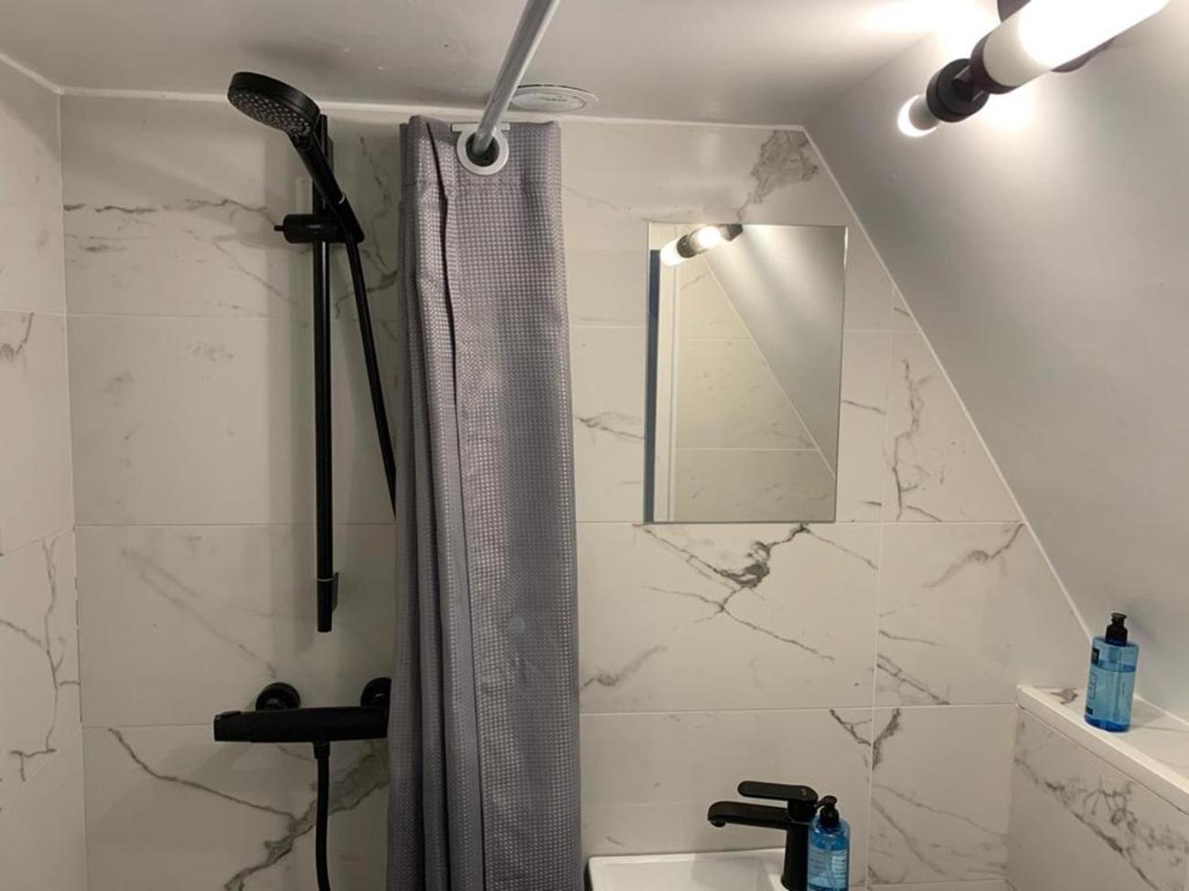 144 - Urban Charming In Appartement