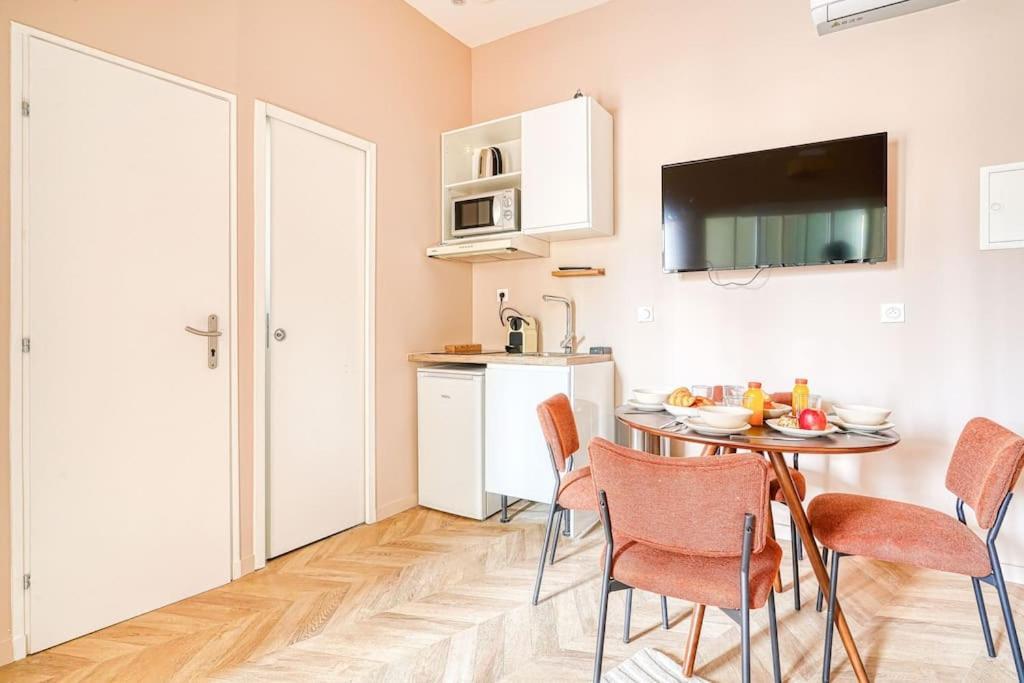 Avenue De Villiers - Gourgaud - Ii Appartement Paris