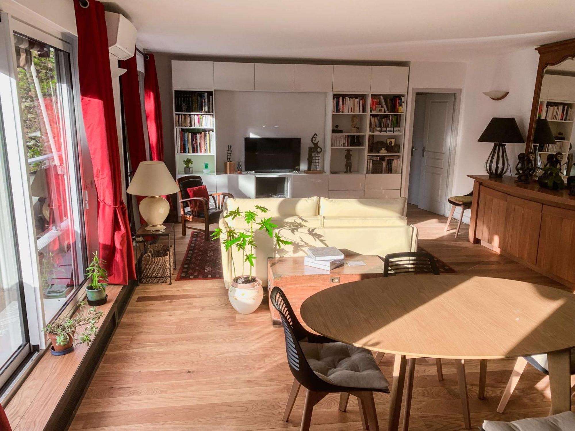 Paris-daumesnil - Grand 2 Pieces 4 Etoiles De Charme Sur Jardin - 61m2, Pour 4p - Large 4 Star Charming 1 Bedroom For 4 With Ac Apartment *