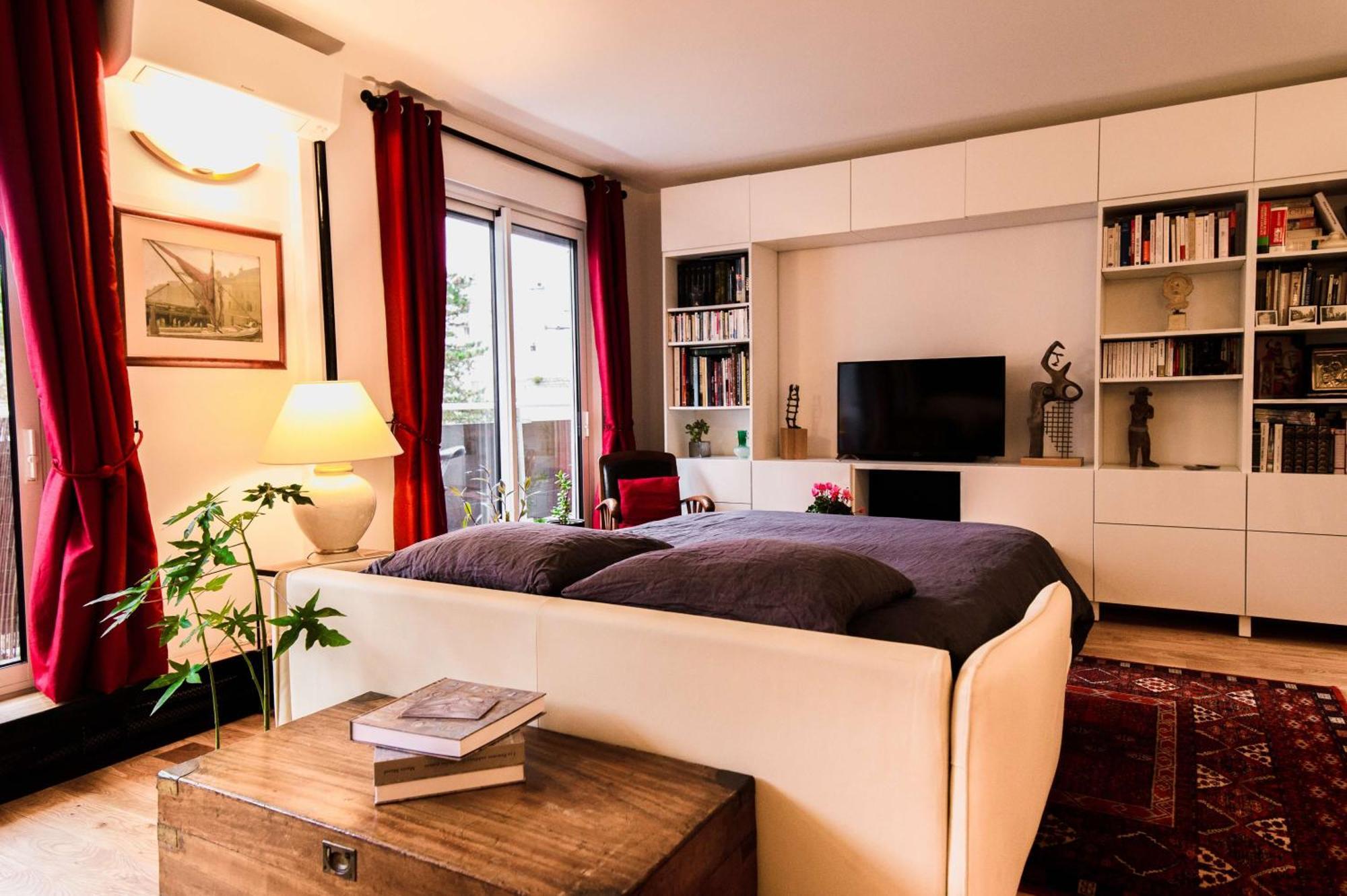 Paris-daumesnil - Grand 2 Pieces 4 Etoiles De Charme Sur Jardin - 61m2, Pour 4p - Large 4 Star Charming 1 Bedroom For 4 With Ac Apartment *