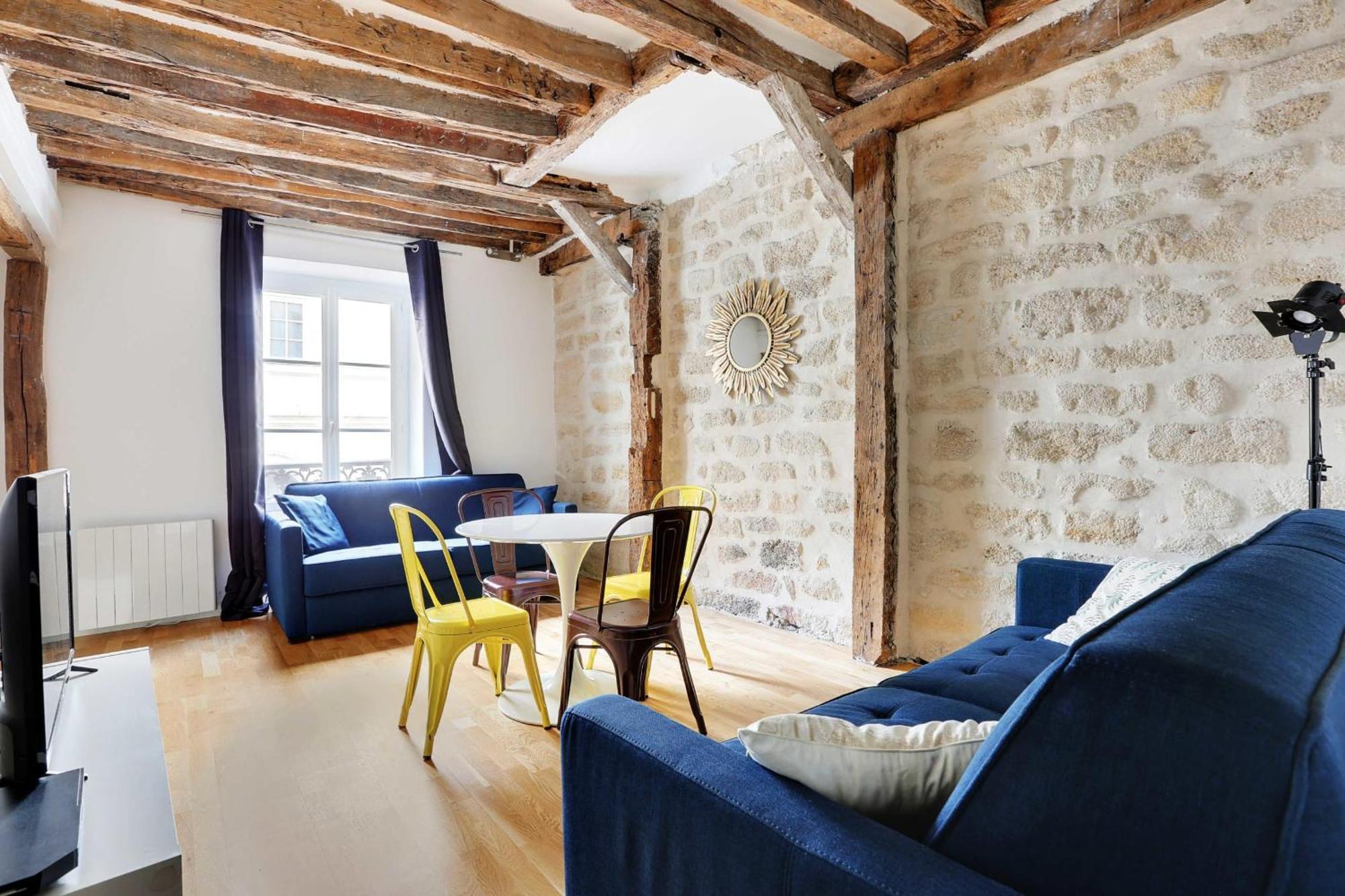 Apartment Montgolfier Paris