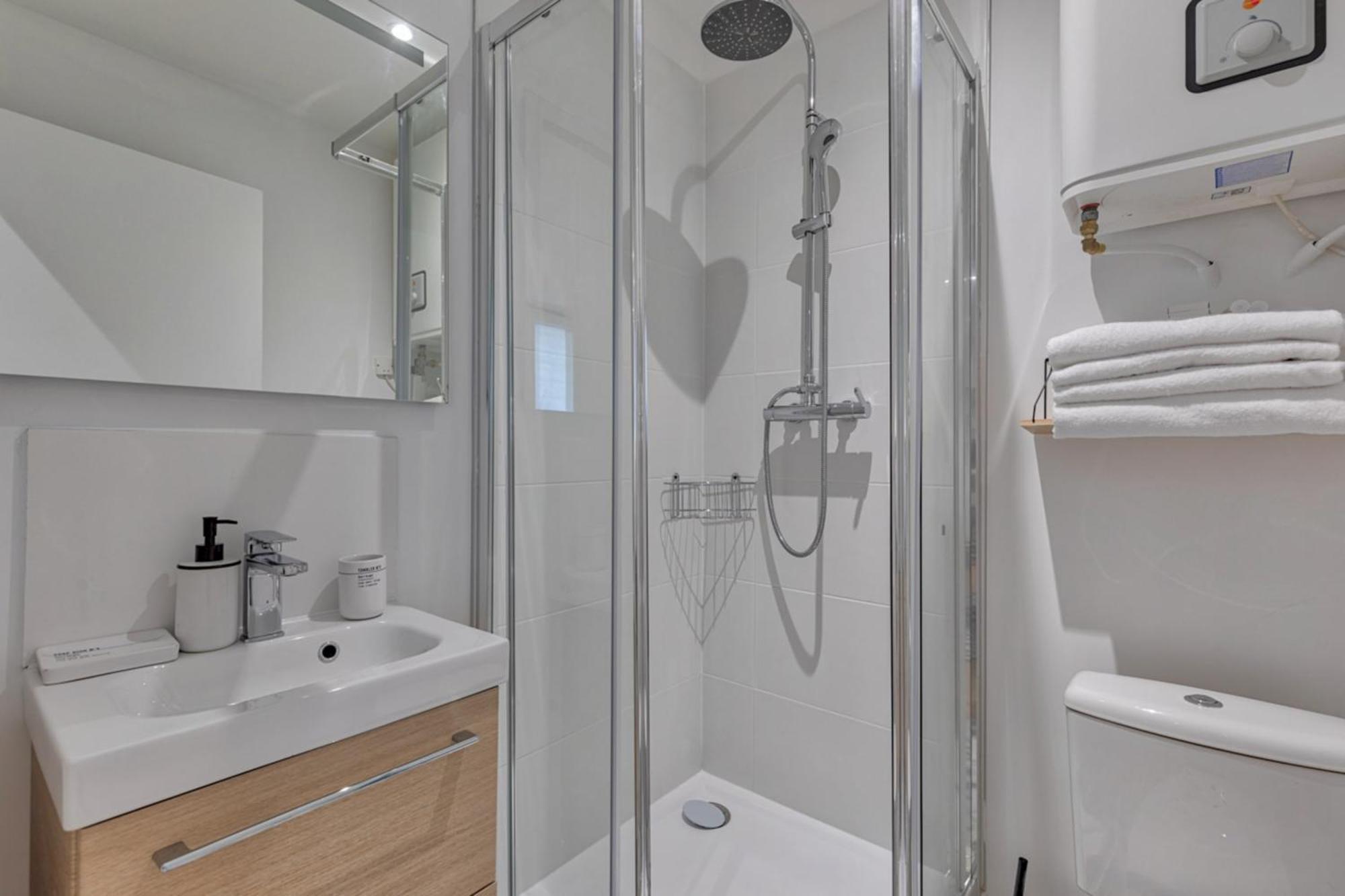 Apartment - Buttes Chaumont Botzaris Paris