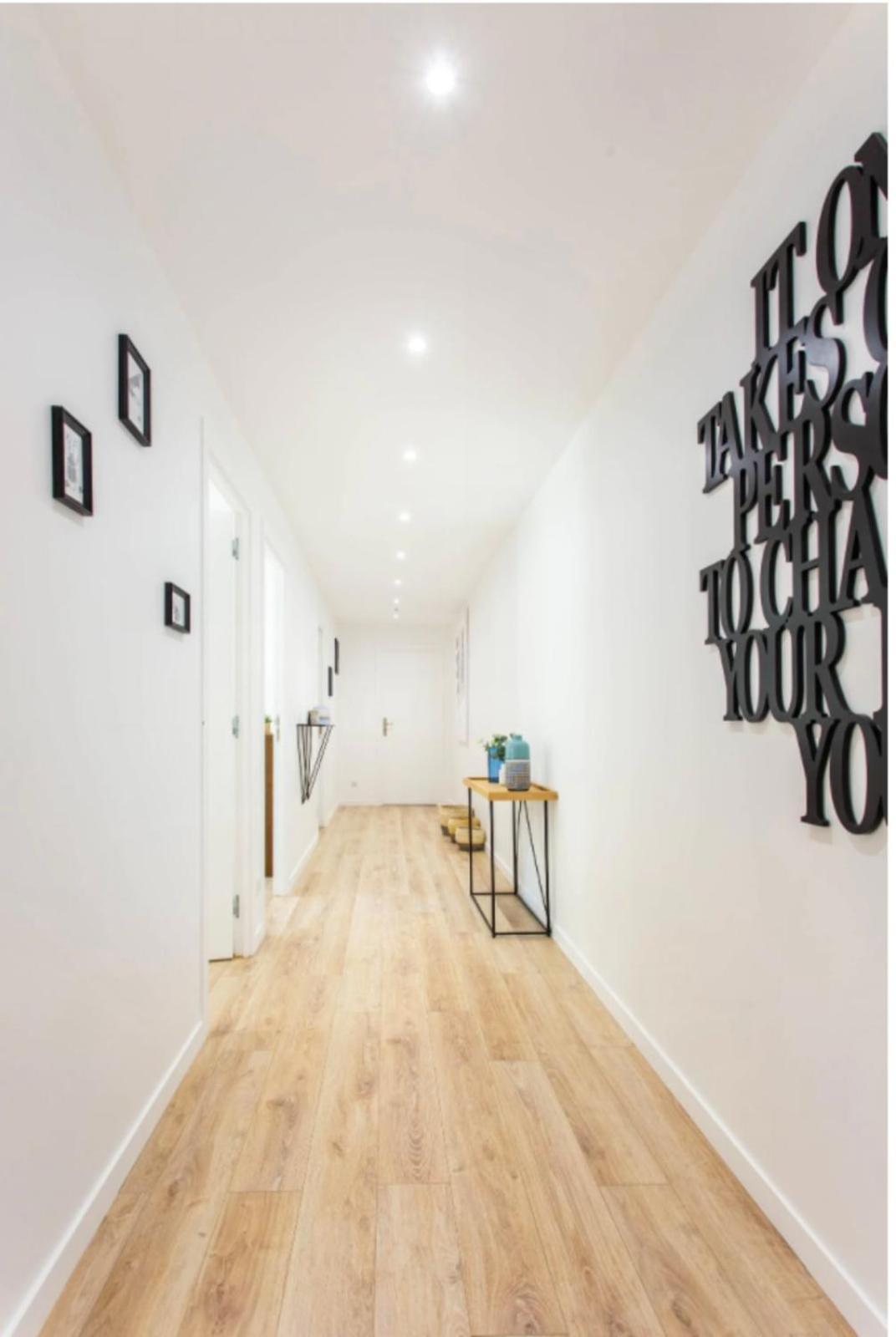 Apartment - Buttes Chaumont Botzaris Paris