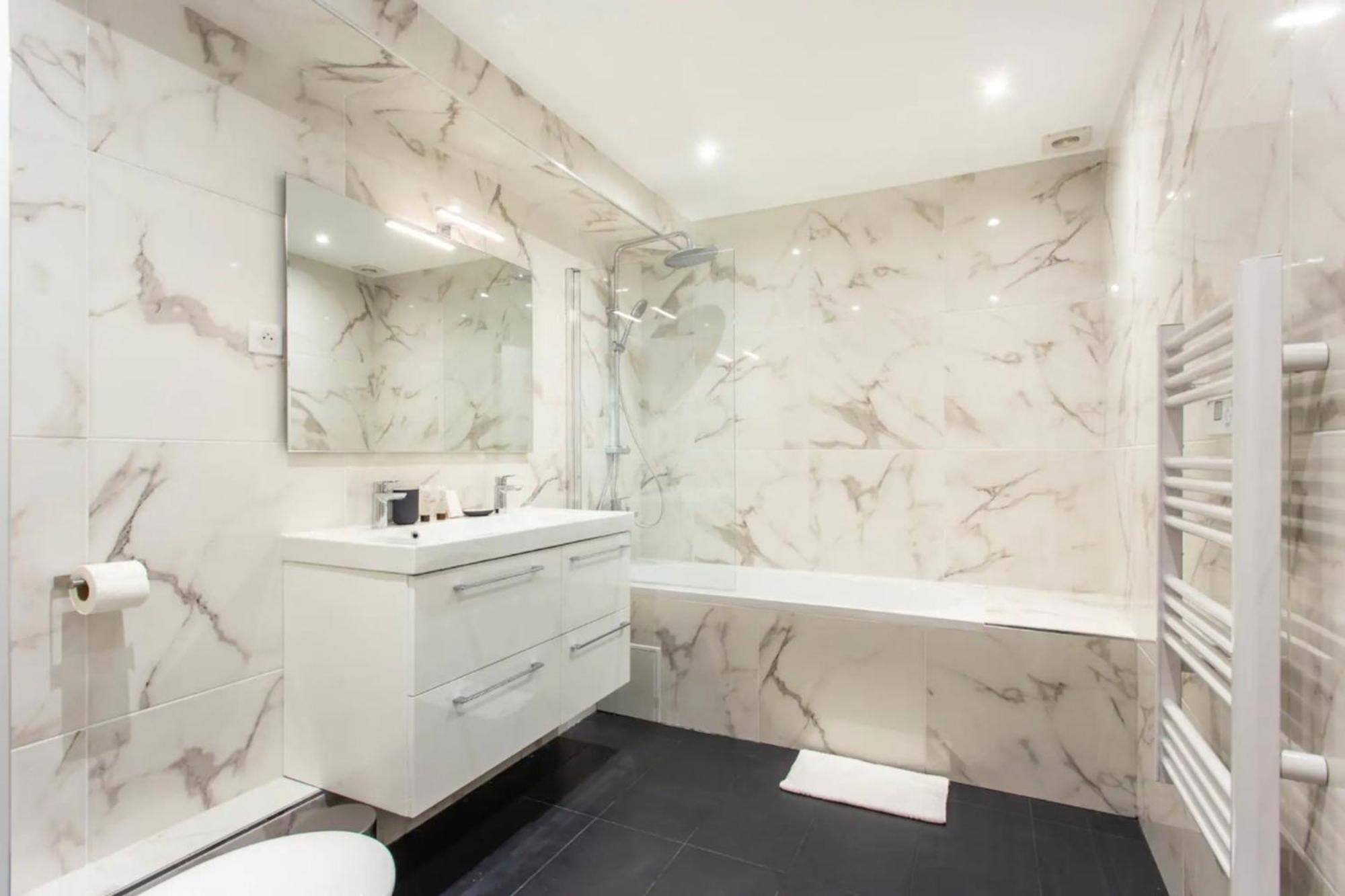 - Buttes Chaumont Botzaris Apartment *