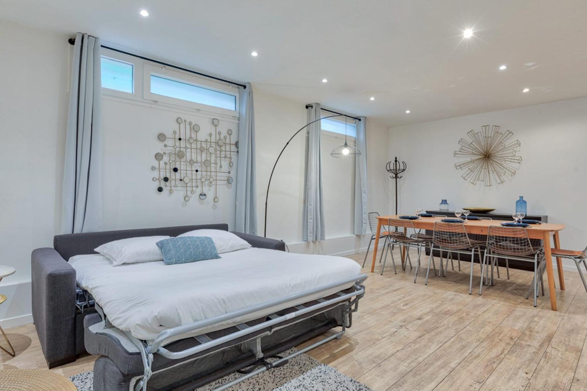 Apartment - Buttes Chaumont Botzaris Paris