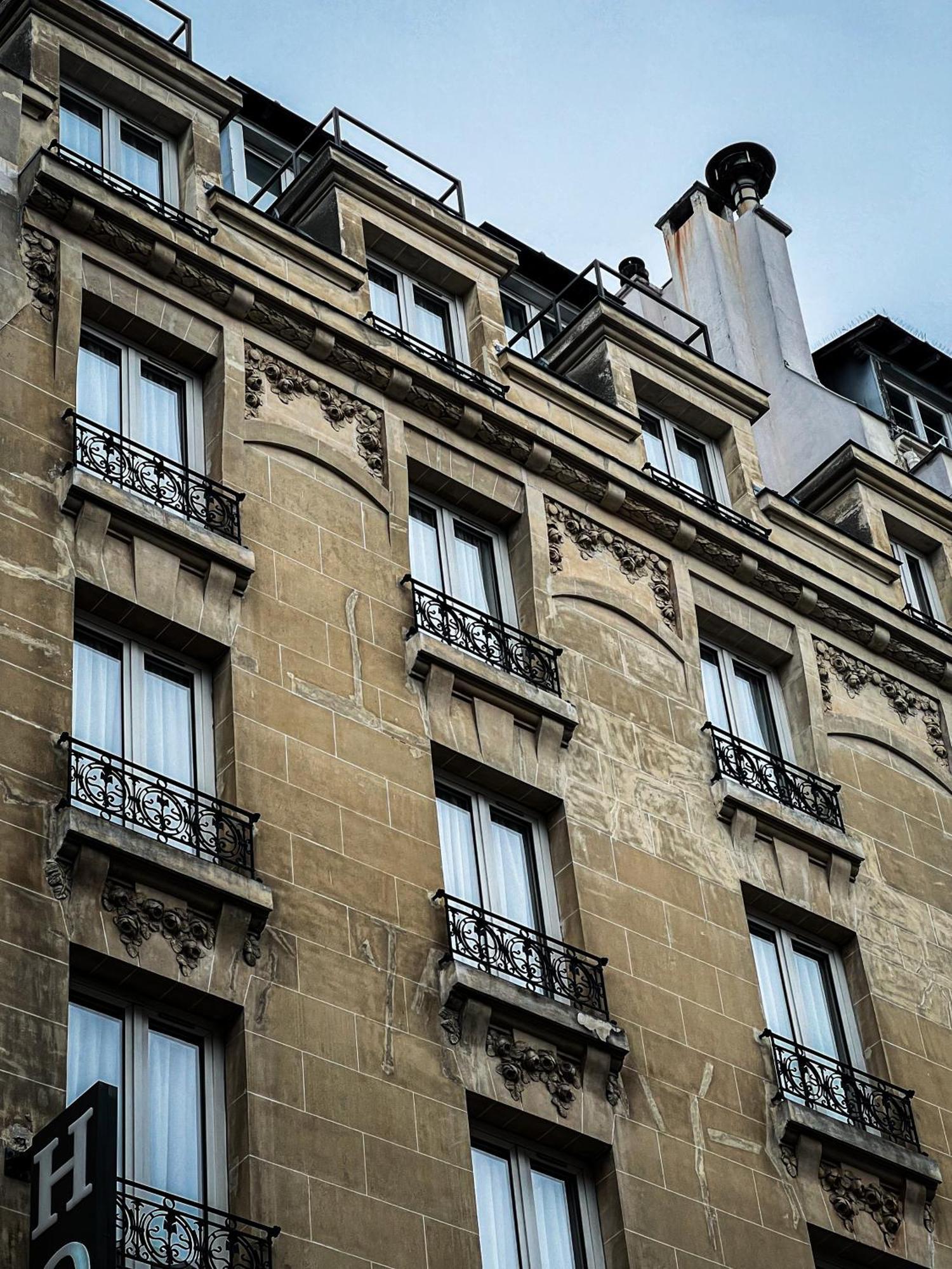 De Flore - Montmartre Paris
