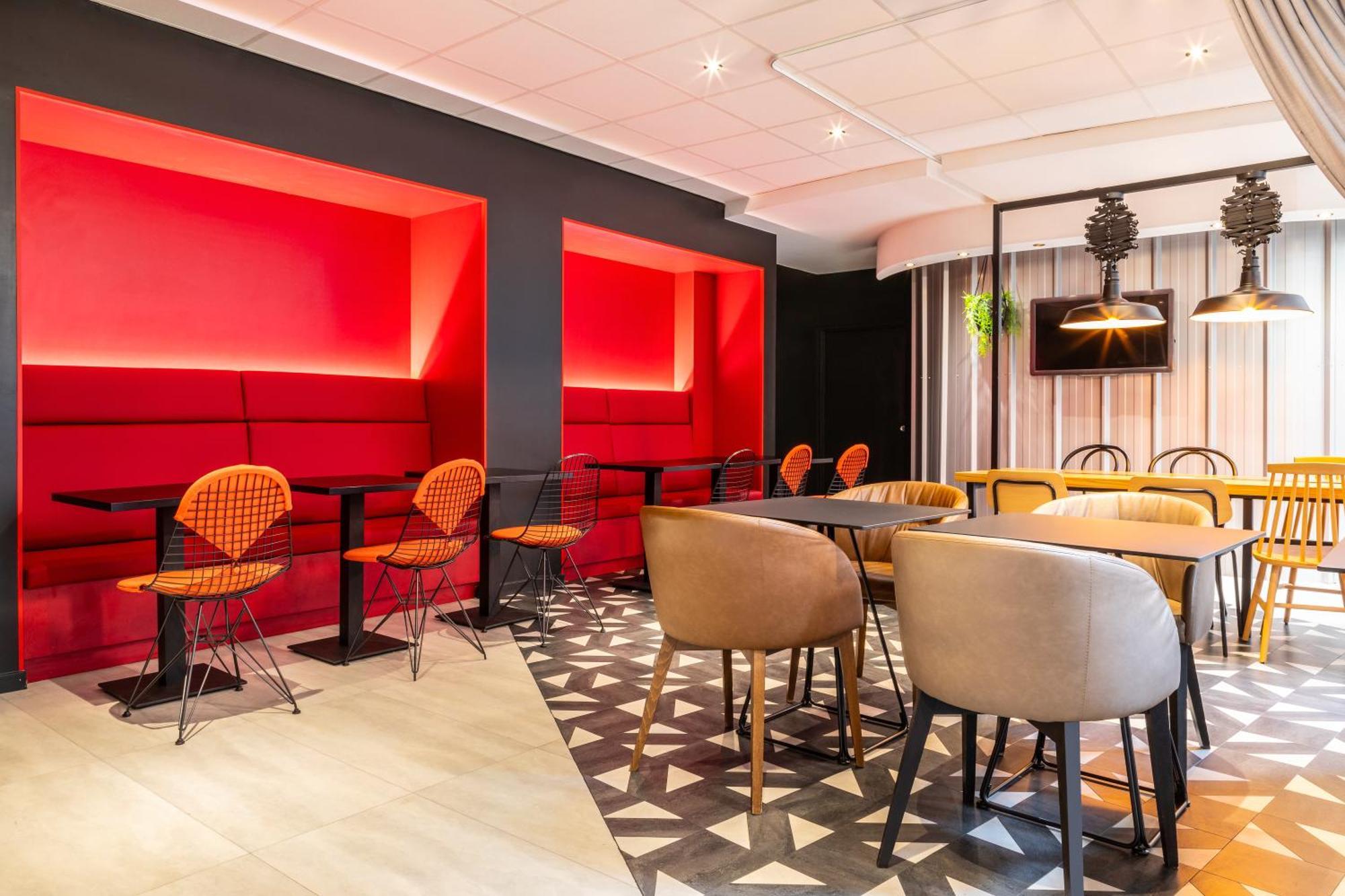 Ibis Ornano Montmartre Nord 18ème Hotel
