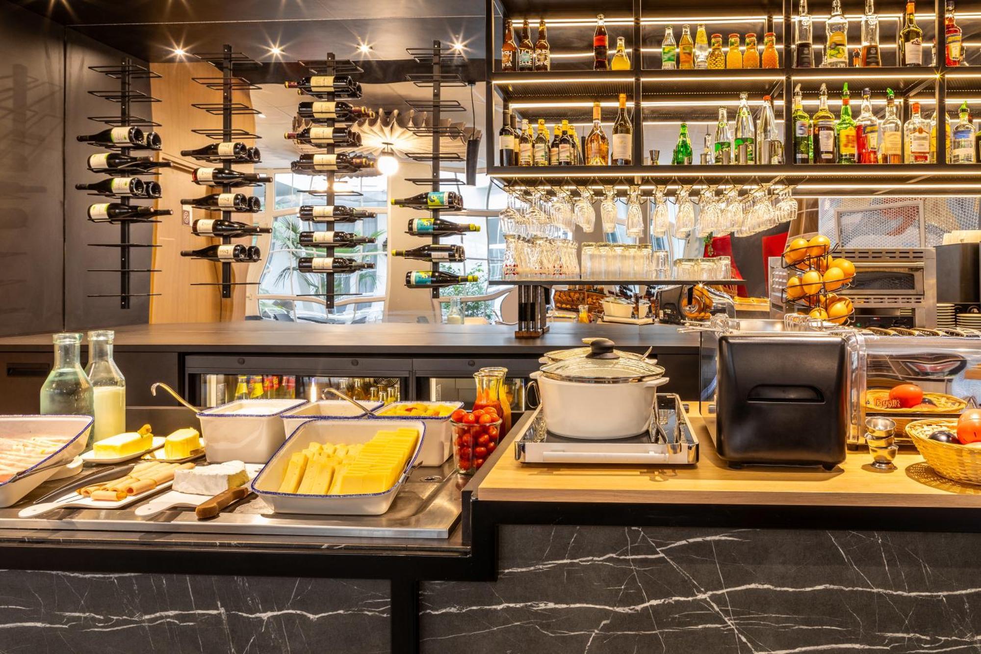 Hotel Ibis Ornano Montmartre Nord 18ème Paris