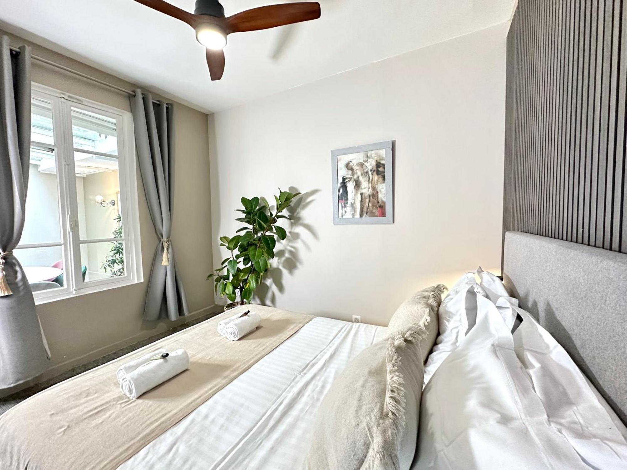 Luxurious Flat In Saint-germain-des-pres Apartment Paris