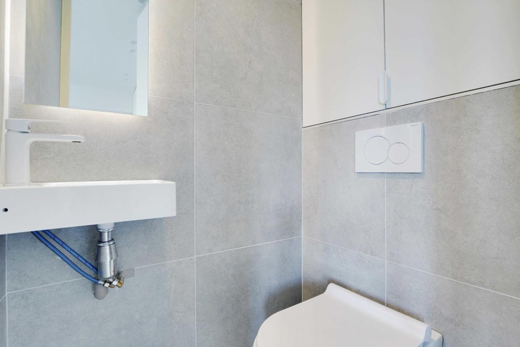 Champs Elysees - Ponthieu Apartment