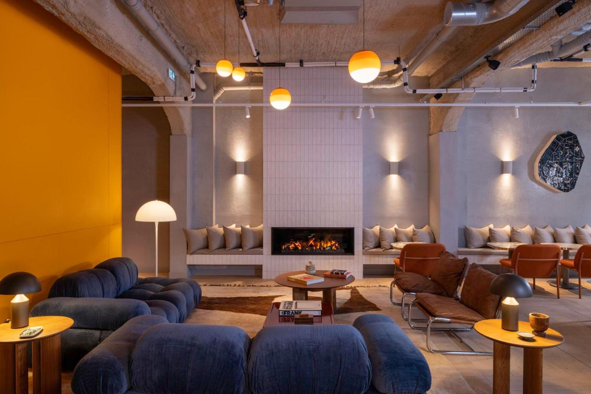 Hotel Pilgrim Paris