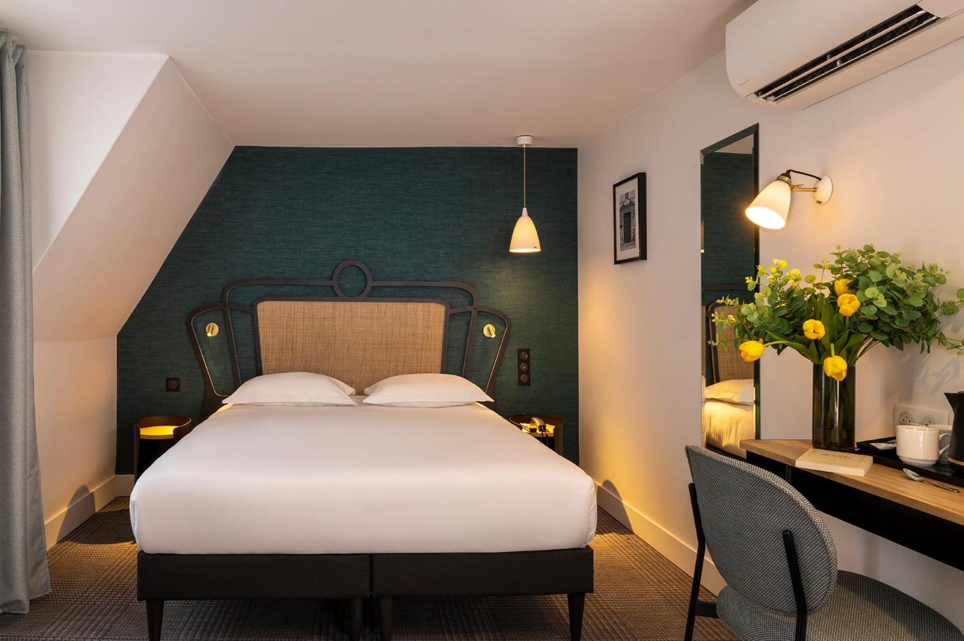 De Suez Hotel Paris