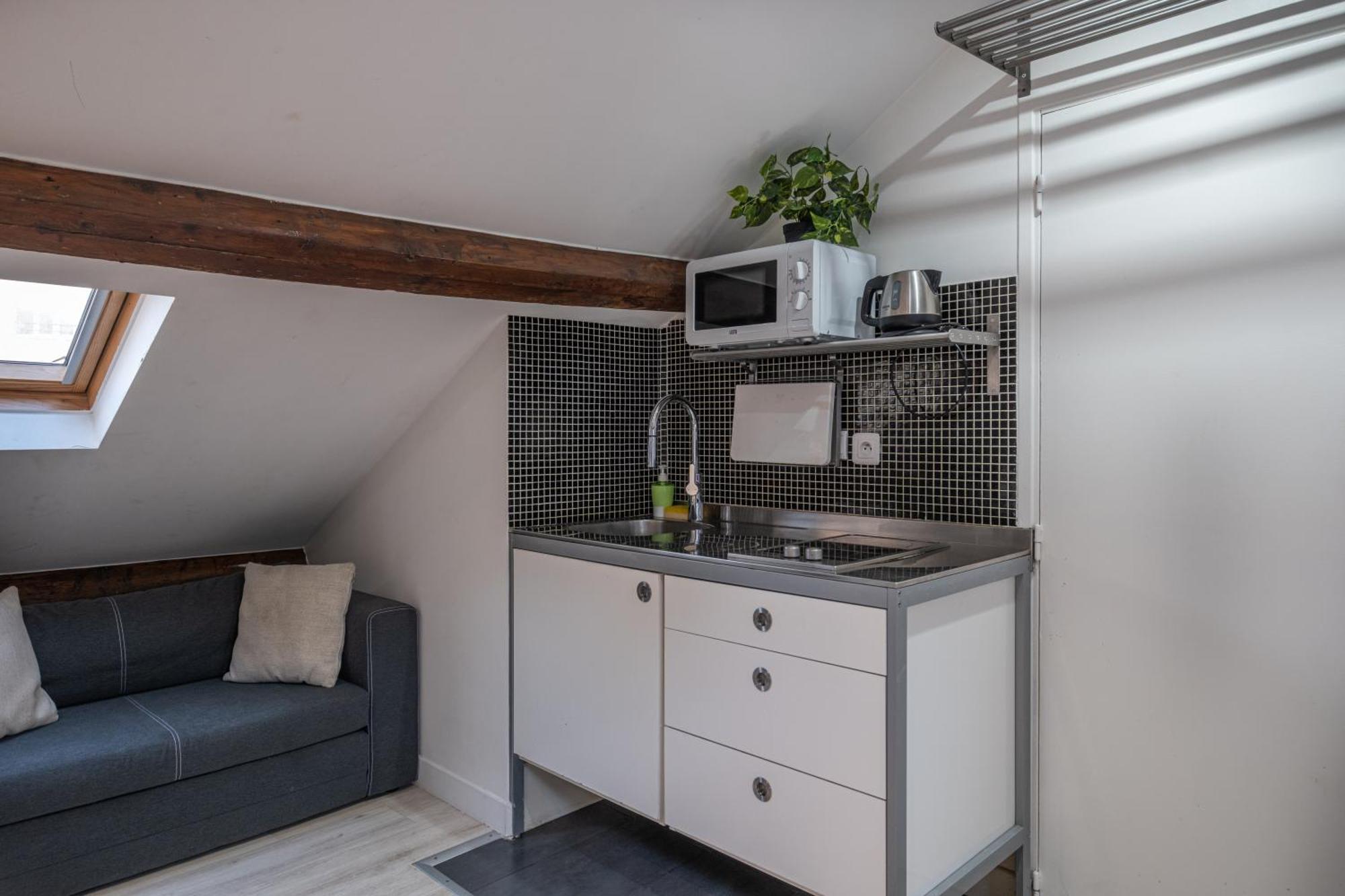 Clignancourt 3* Paris