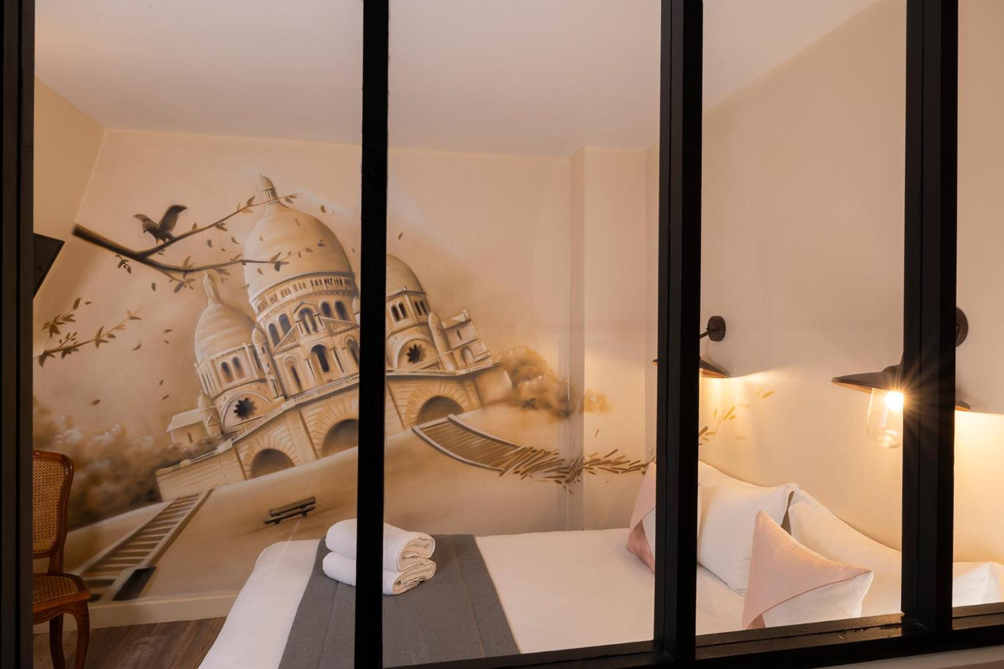 Legendre Hotel 2*