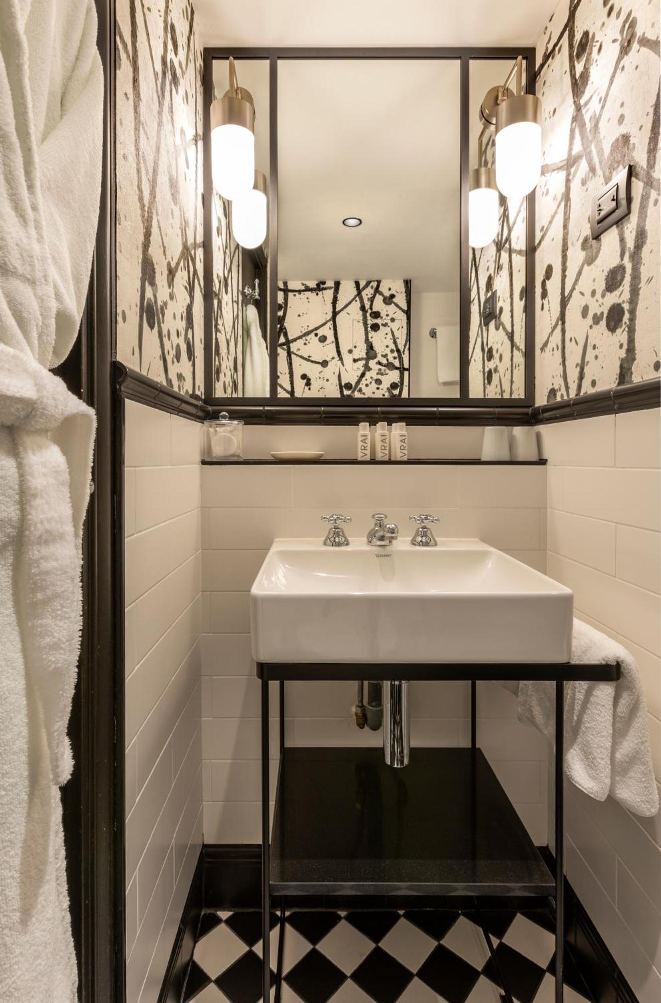 Therese Hotel 4*