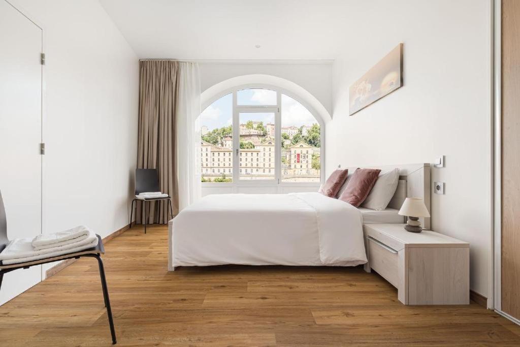 Lux Moderne 95 Square Meter