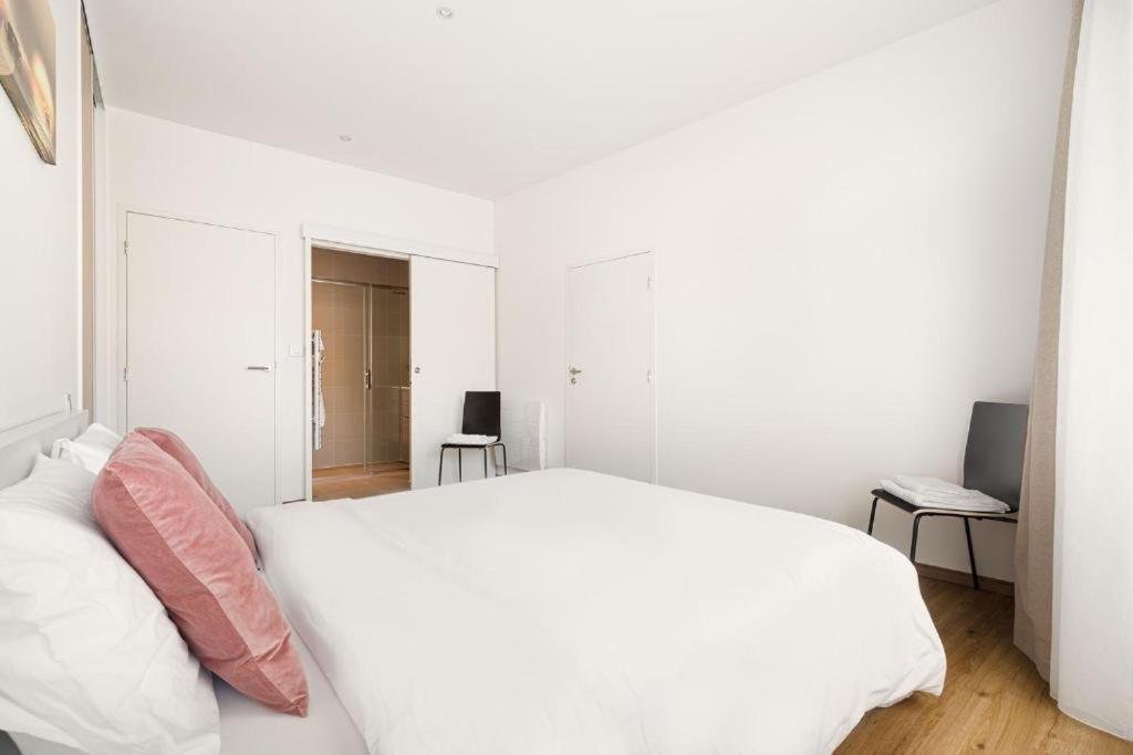 Lux Moderne 95 Square Meter Paris