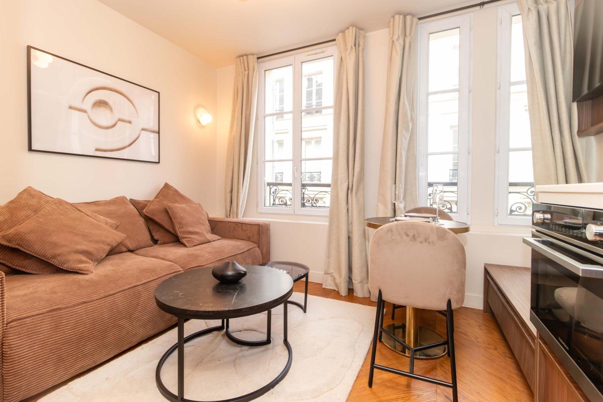 Apartment Centre De By Prestige *
