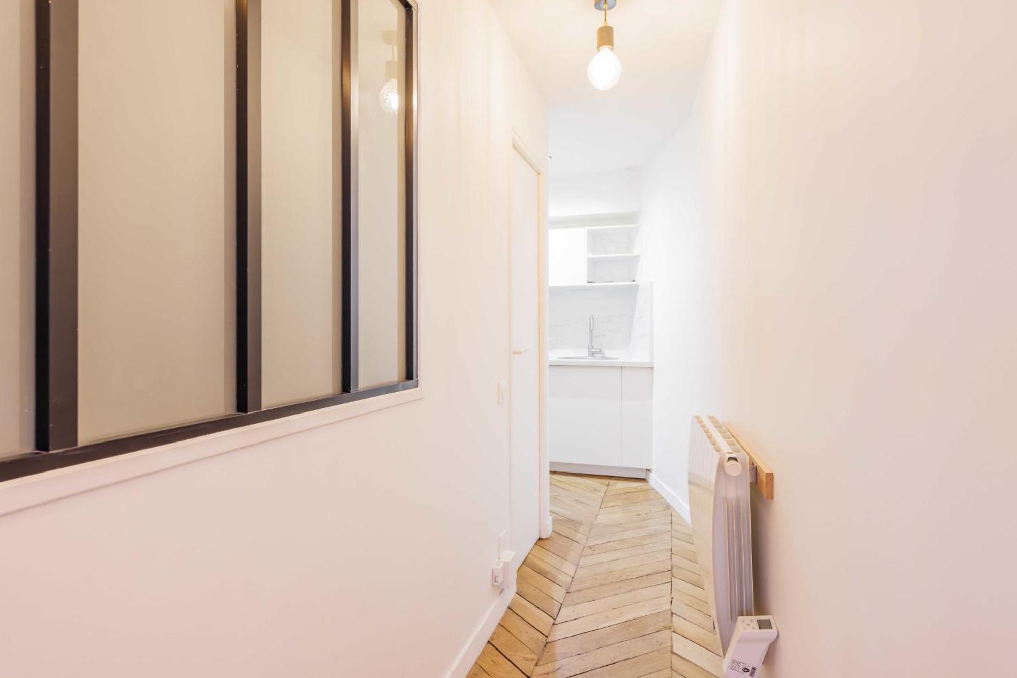 Chic Parisian Retreat - Porte De Montreuil - 2 Apartment