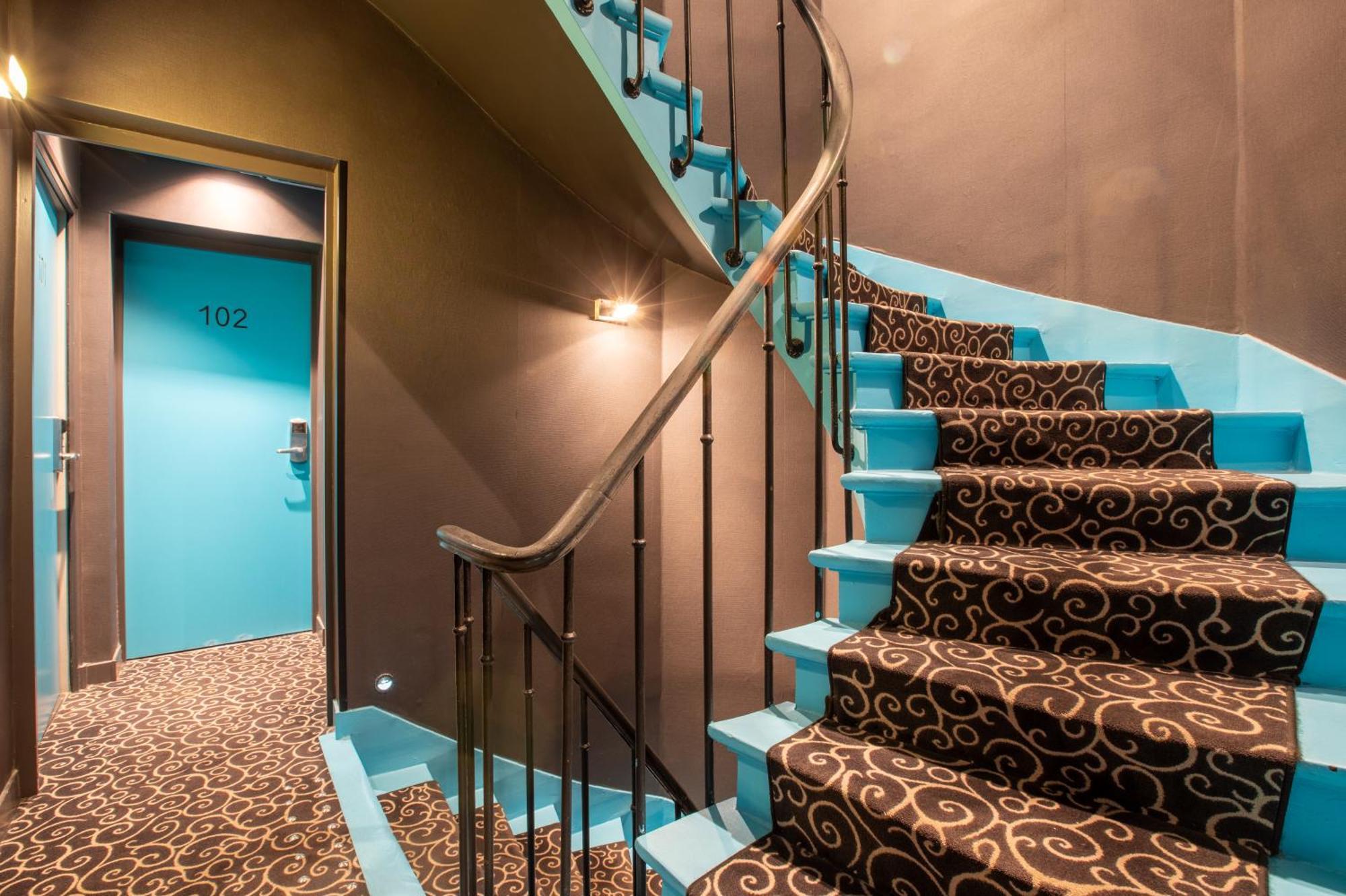 Montmartre Hotel