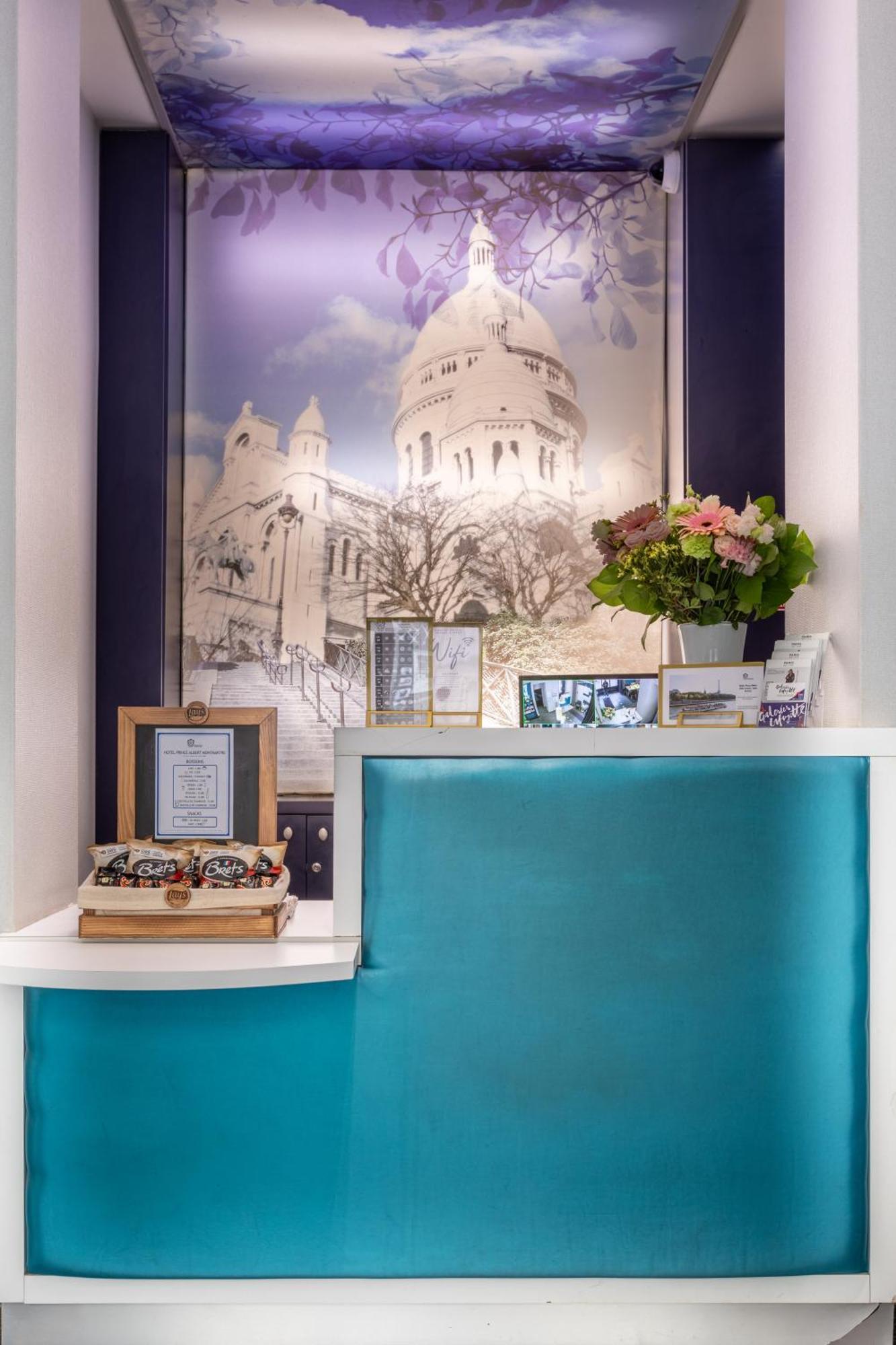Hotel Montmartre Paris