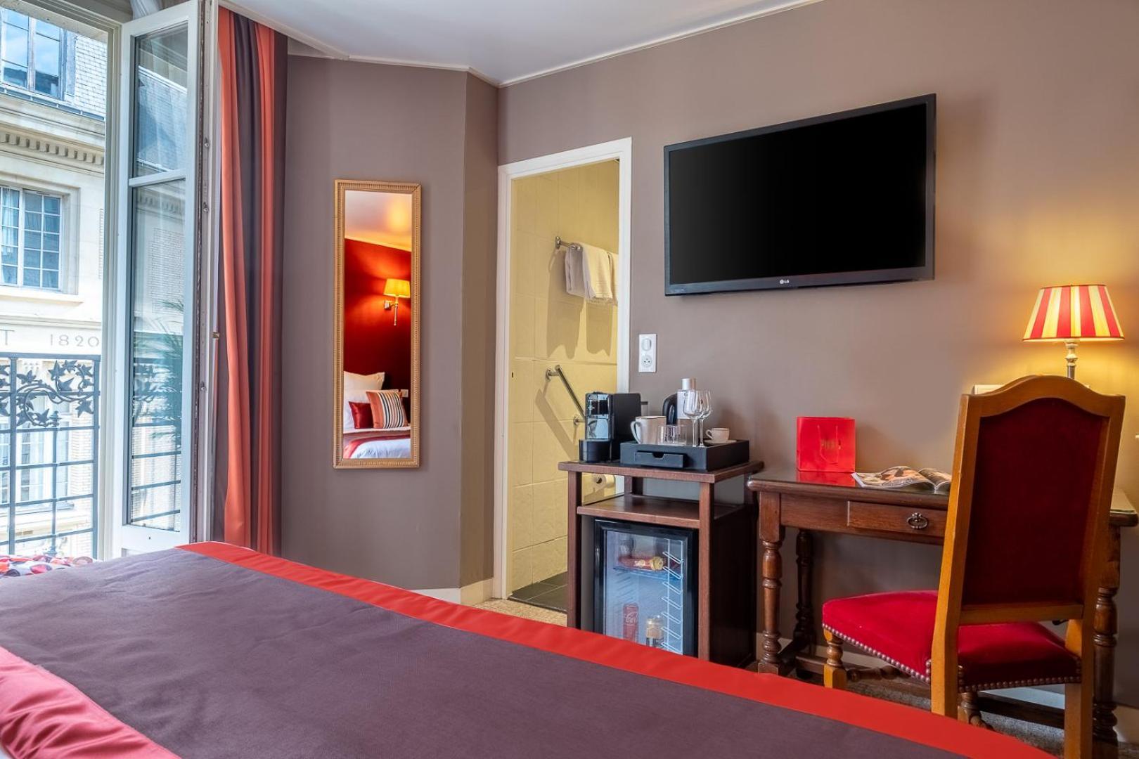 Trianon Rive Gauche Paris