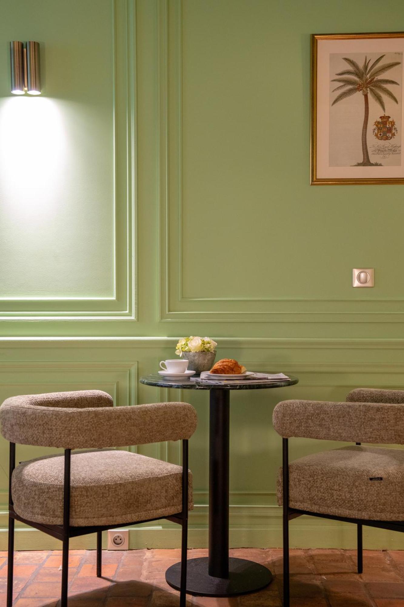 De Fleurie Hotel
