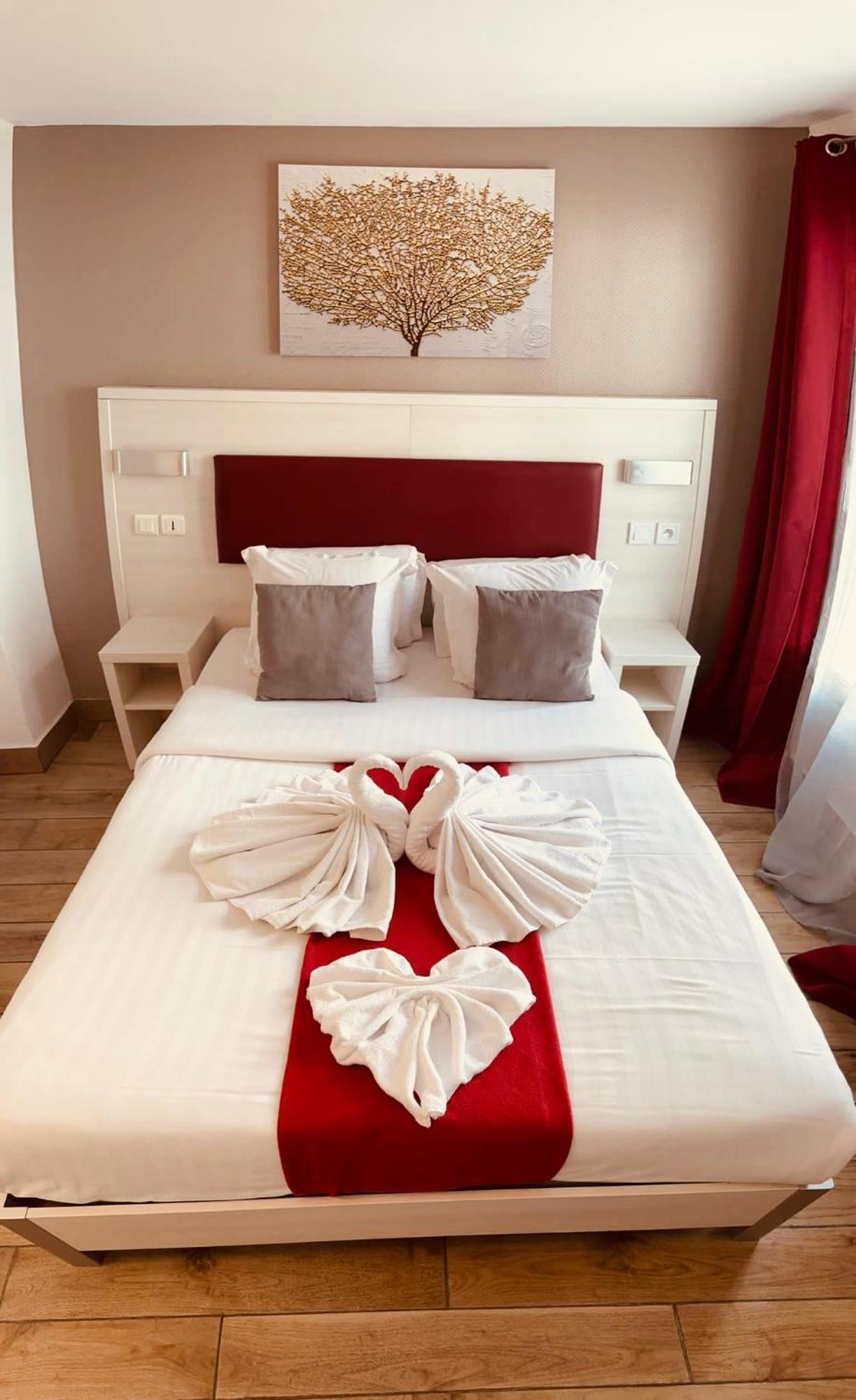 Hotel Pavillon Opéra Lafayette 3*