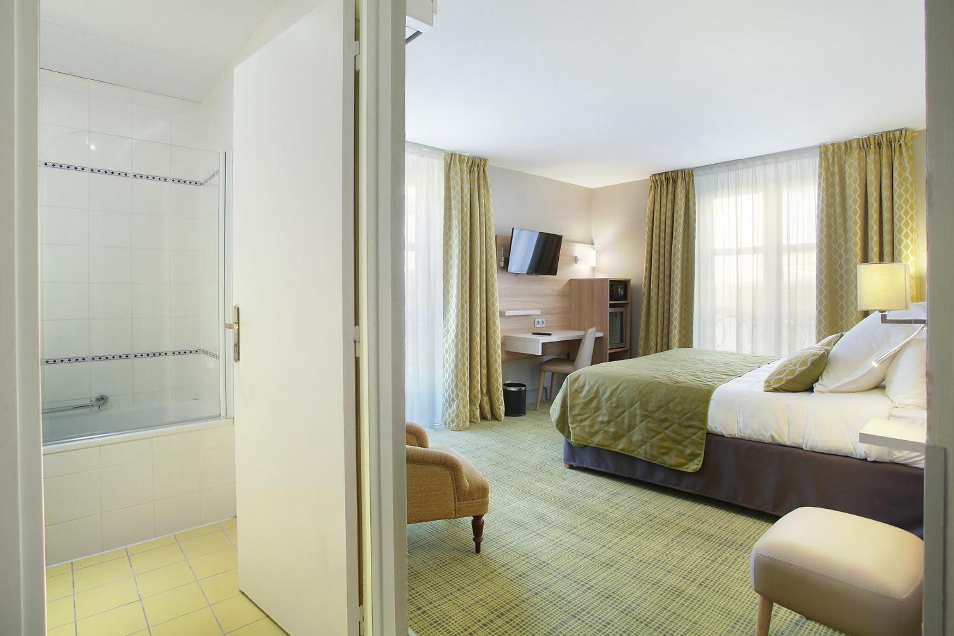 Hotel Lautrec Opera 3*