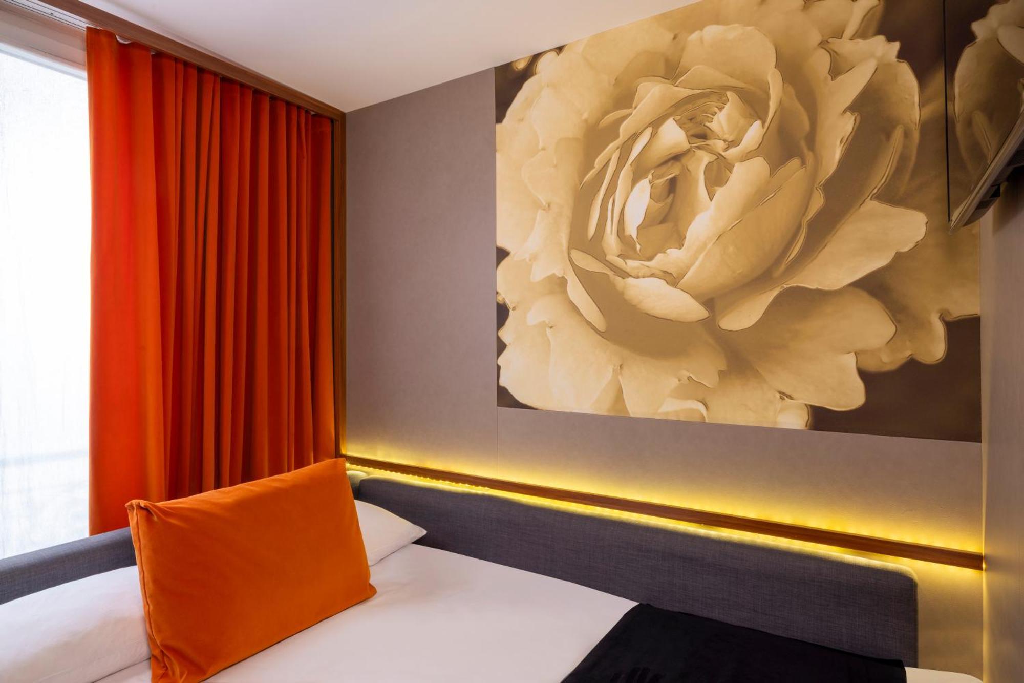 Elixir Hotel